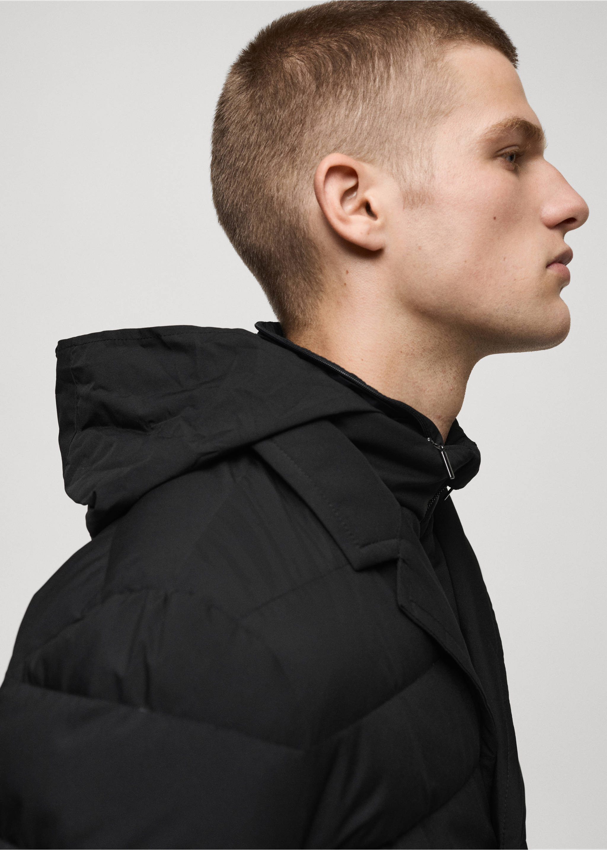 Water-repellent feather-filled jacket - Details of the article 1, Black. Ref: 77035964-00.