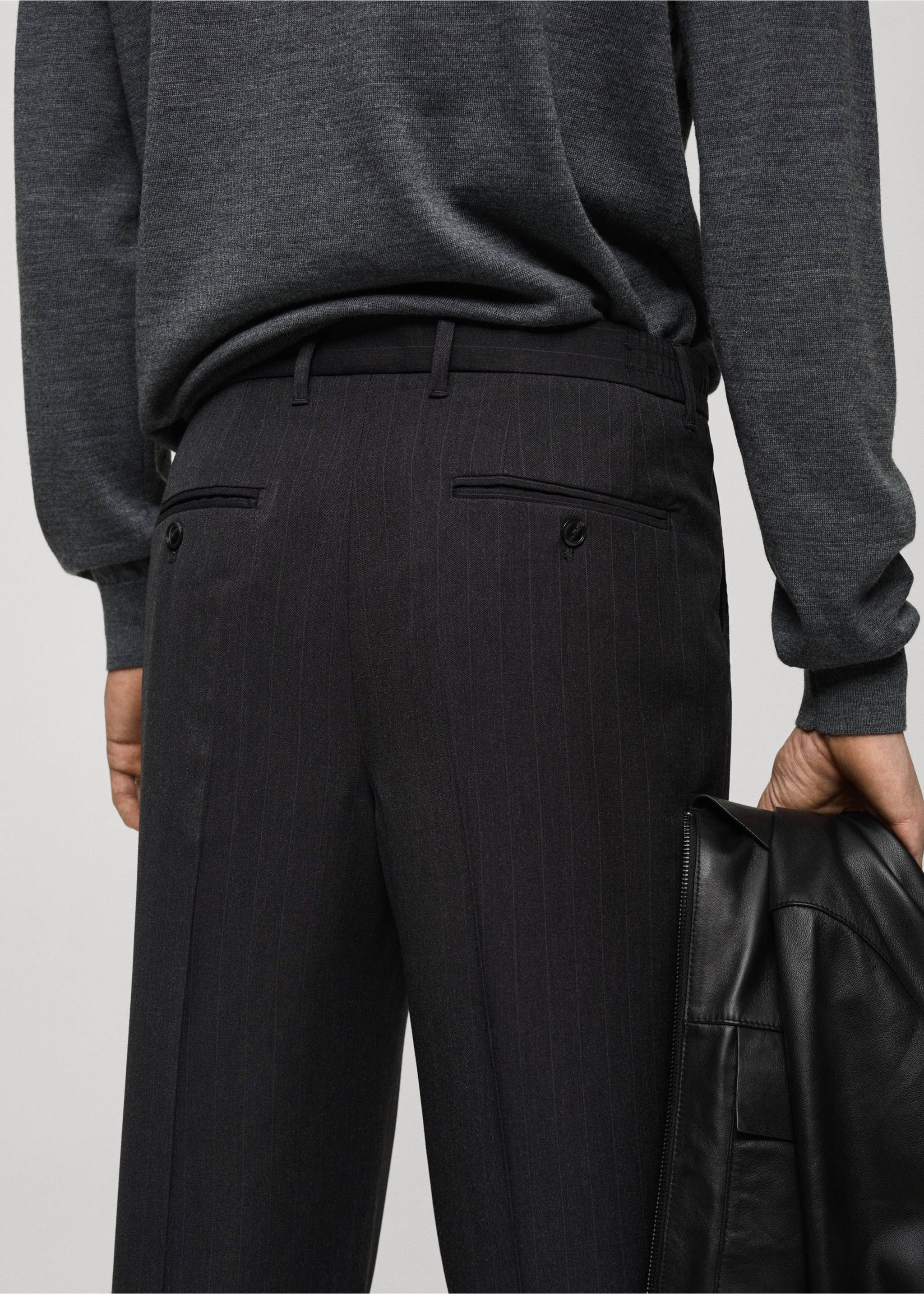 Regular Fit-Bundfaltenhose - Detail des Artikels 6, Dunkelgrau meliert. Ref: 77035965-00.