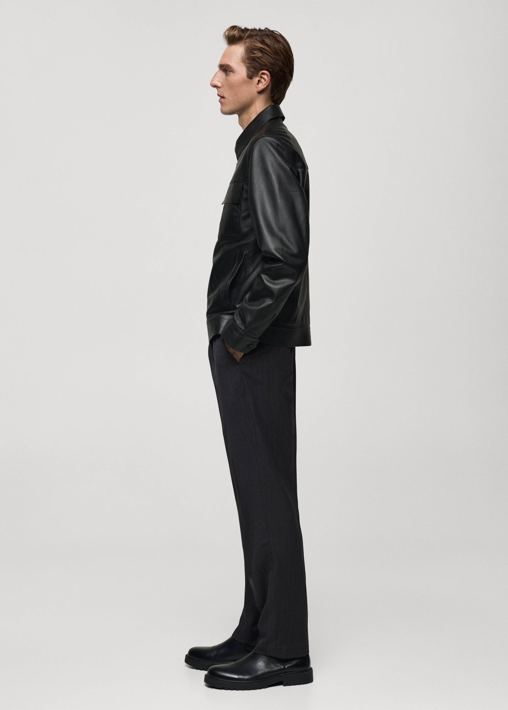 Regular-fit pleated trousers - Details of the article 2