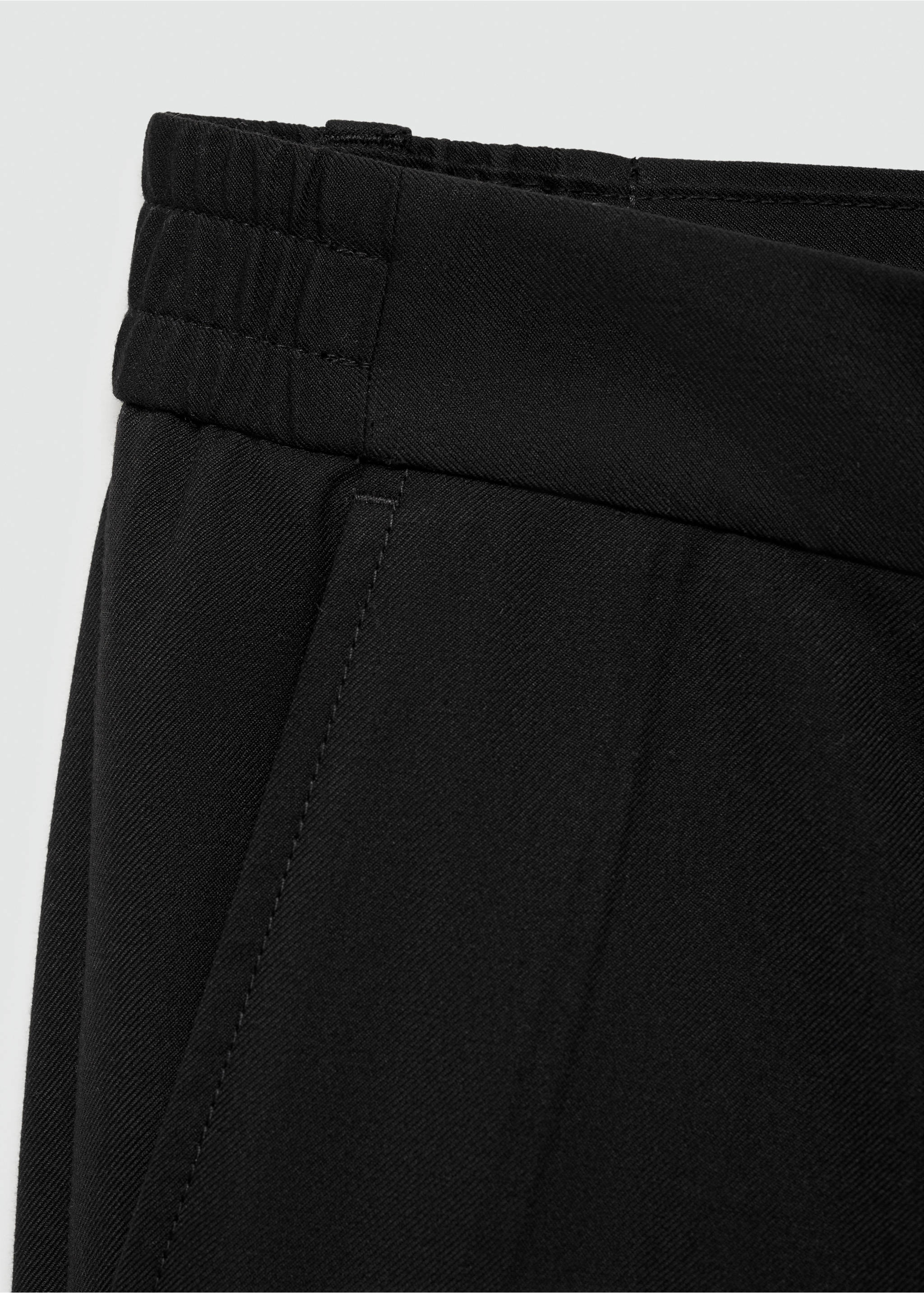 Regular-fit pleated trousers - Details of the article 0, Black. Ref: 77035965-00.