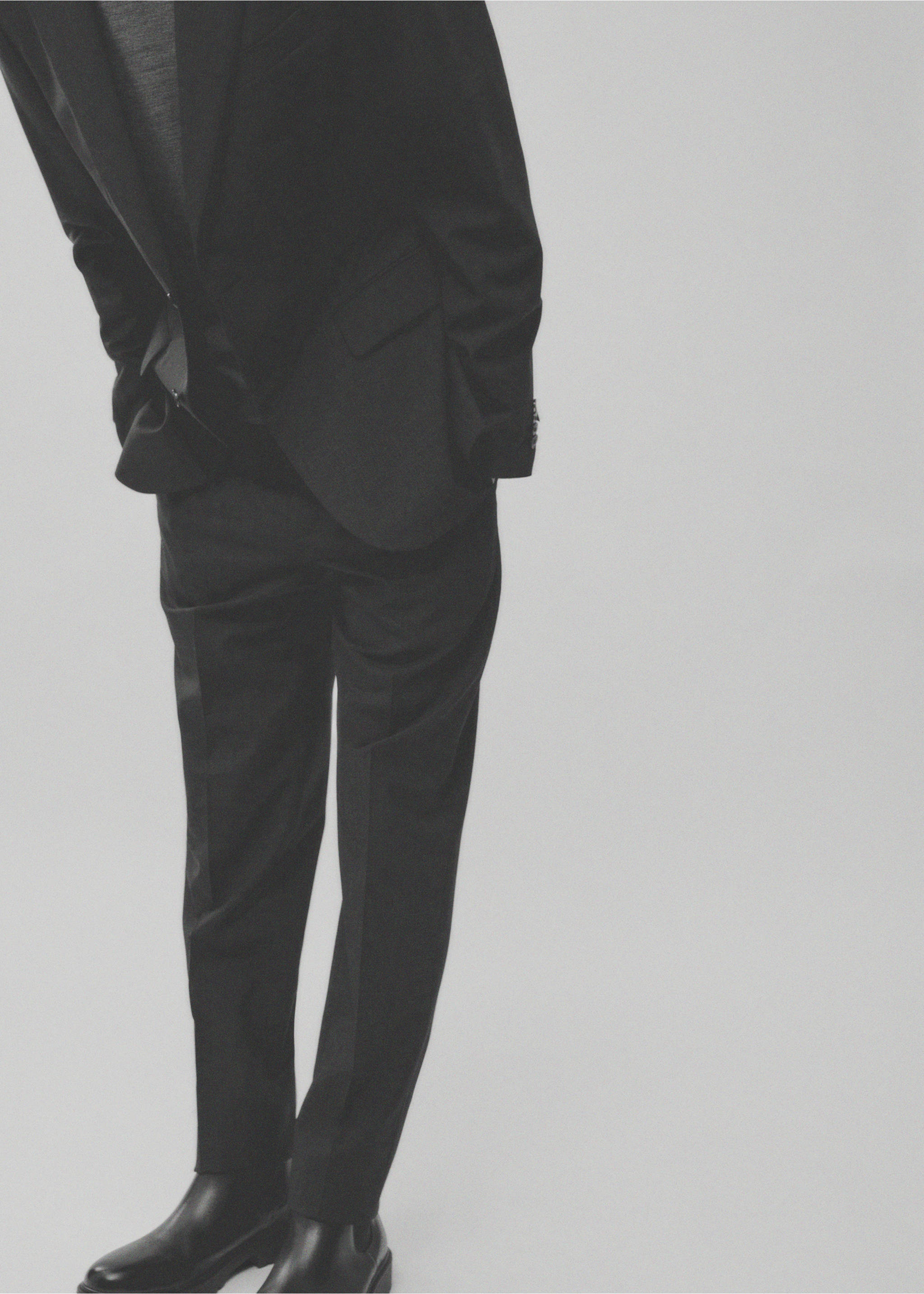 100% virgin wool slim-fit suit trousers - Details of the article 3, Grey. Ref: 77035971-00.