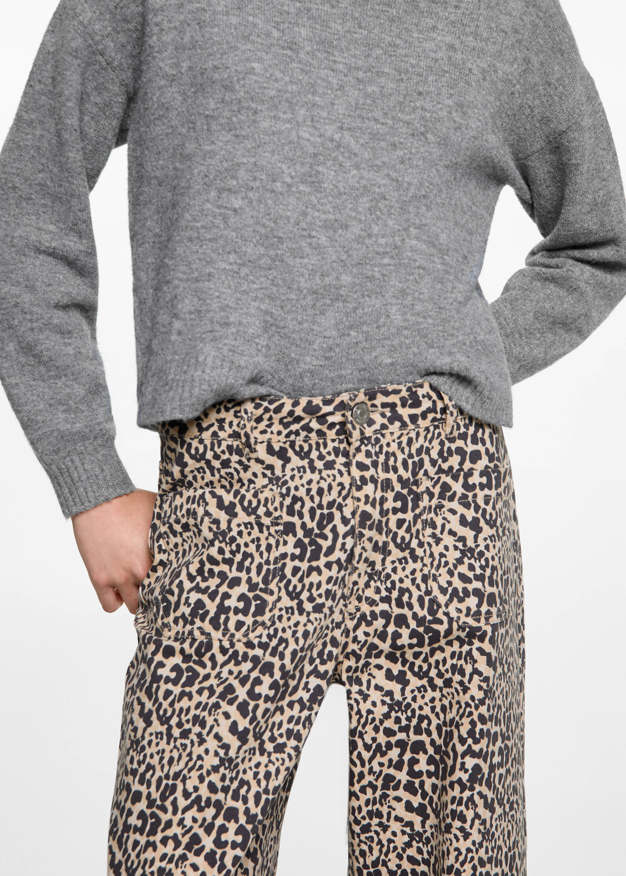 Pantalón recto leopardo - Detalle del artículo 6