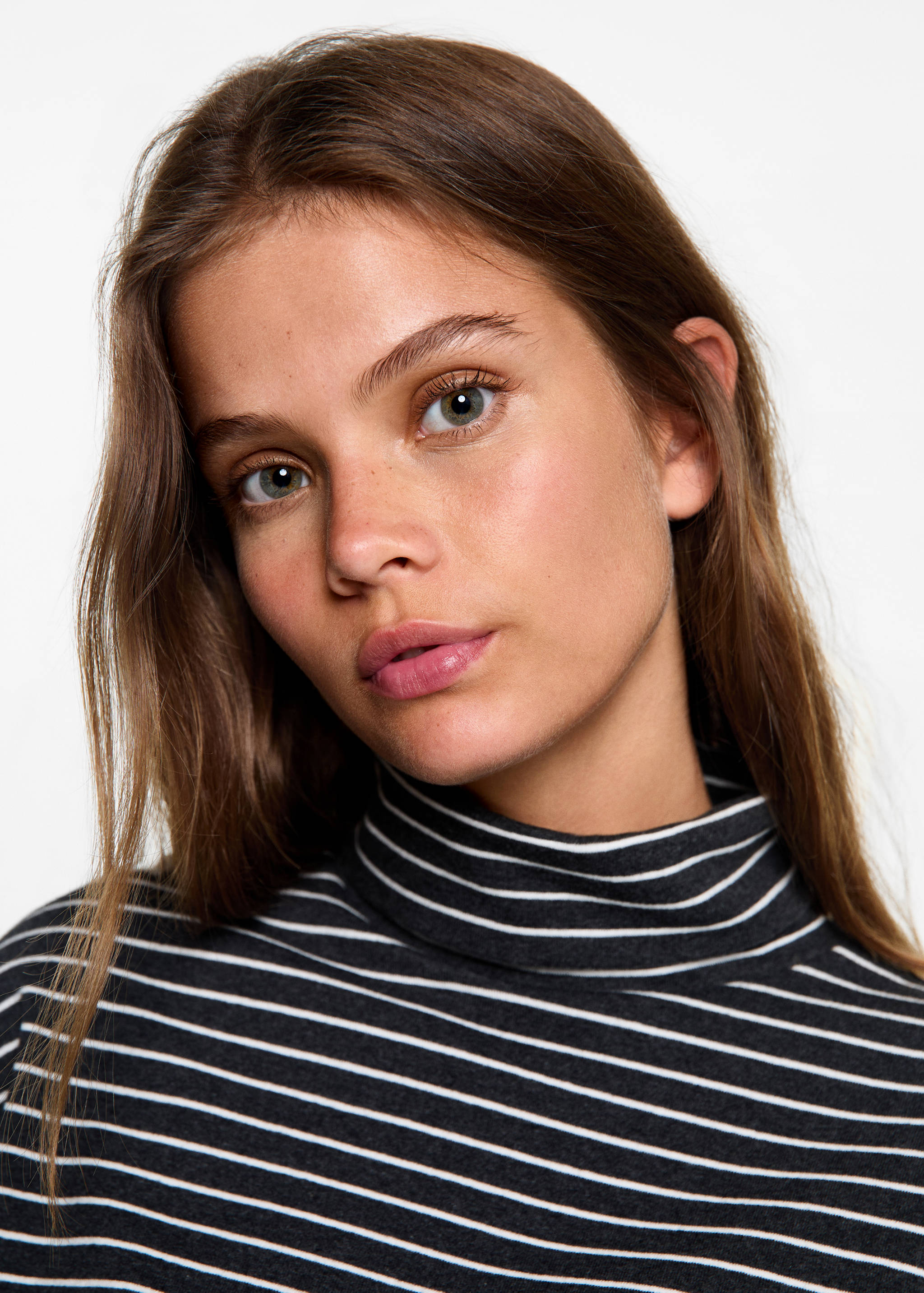 Striped turtleneck T-shirt - Details of the article 1