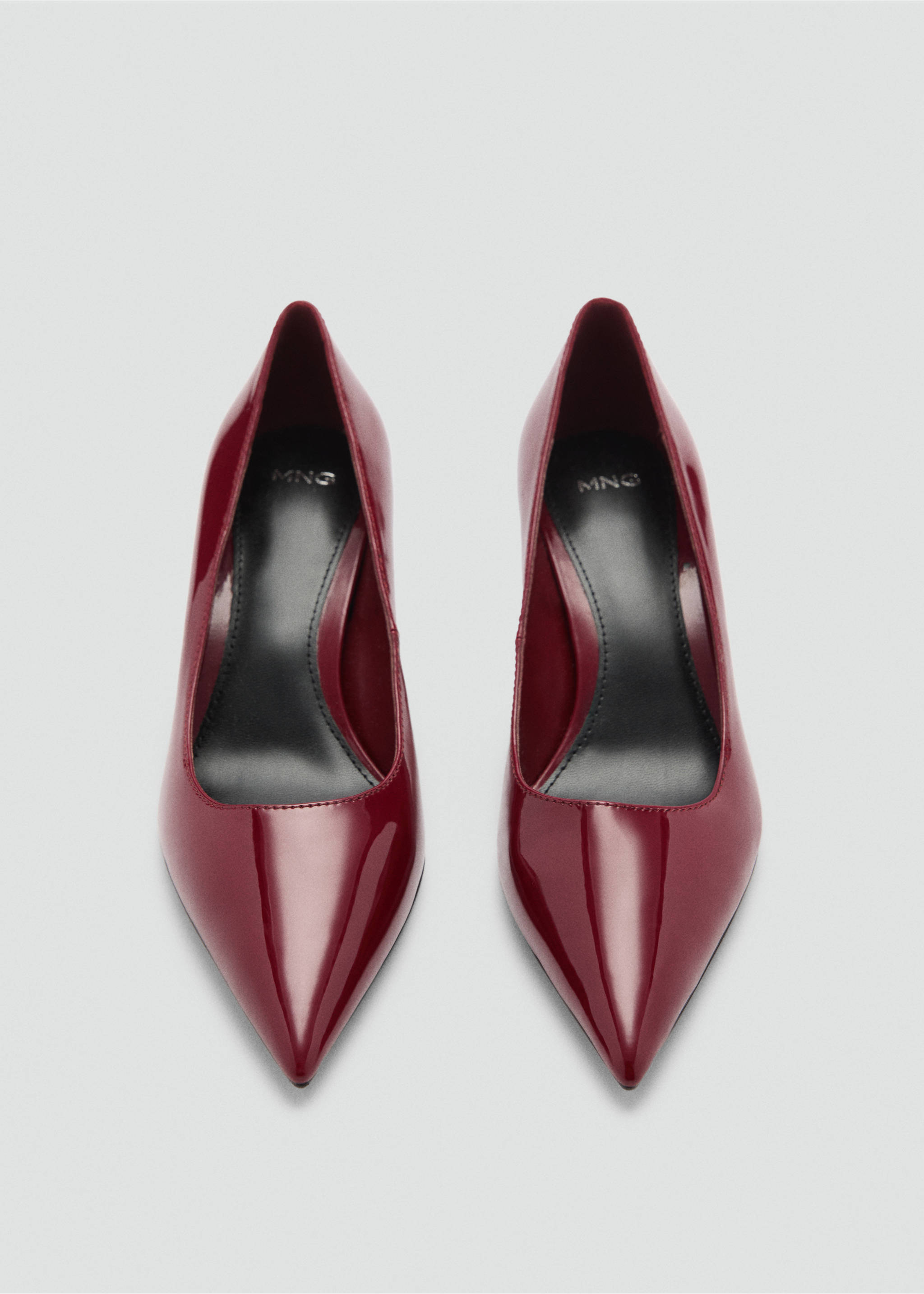Patent leather heel shoes - Details of the article 2, Red. Ref: 77035999-00.