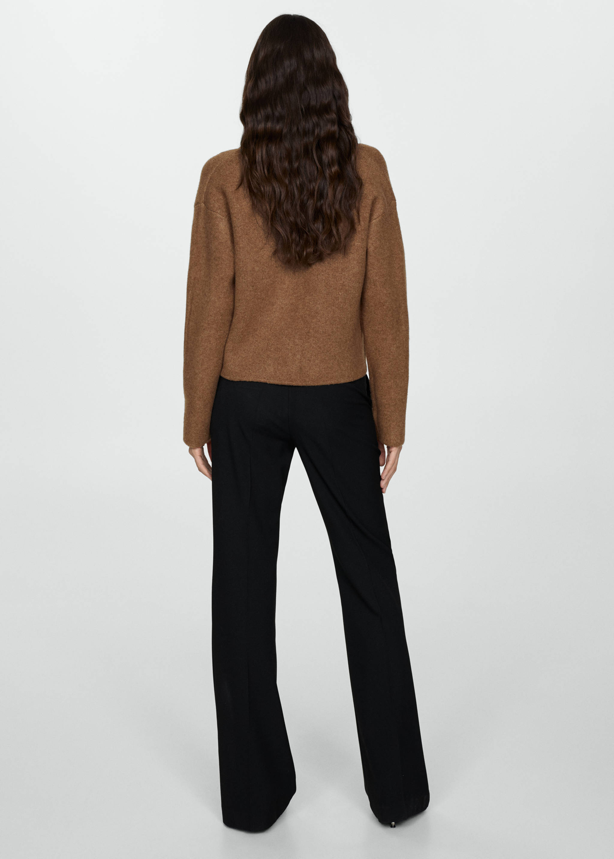 Knitted buttoned jacket - Reverse of the article