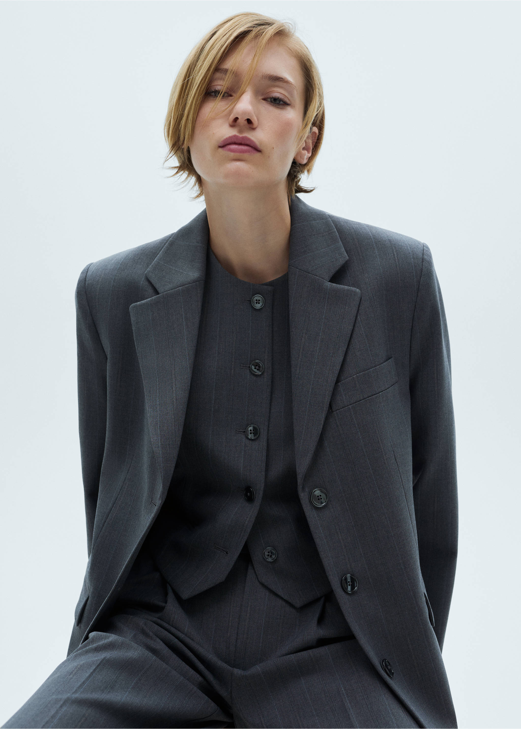 Pinstriped suit vest - Details of the article 2, Grey. Ref: 77036725-00.