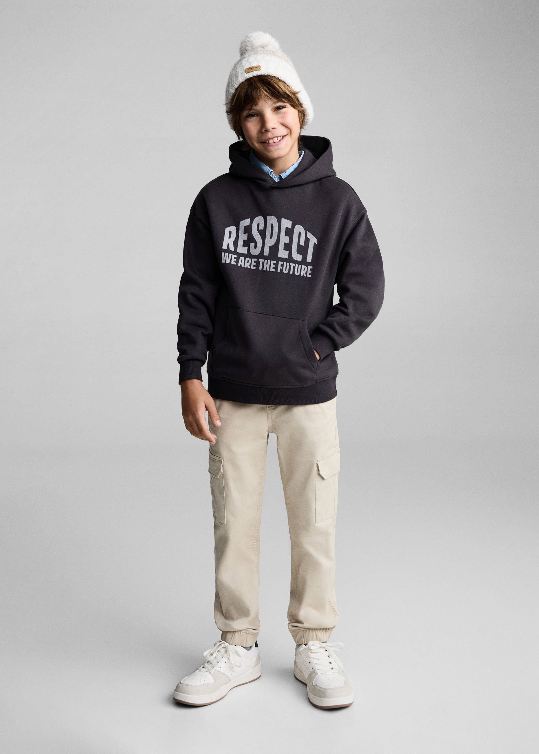 Sudadera estampada capucha - Plano general