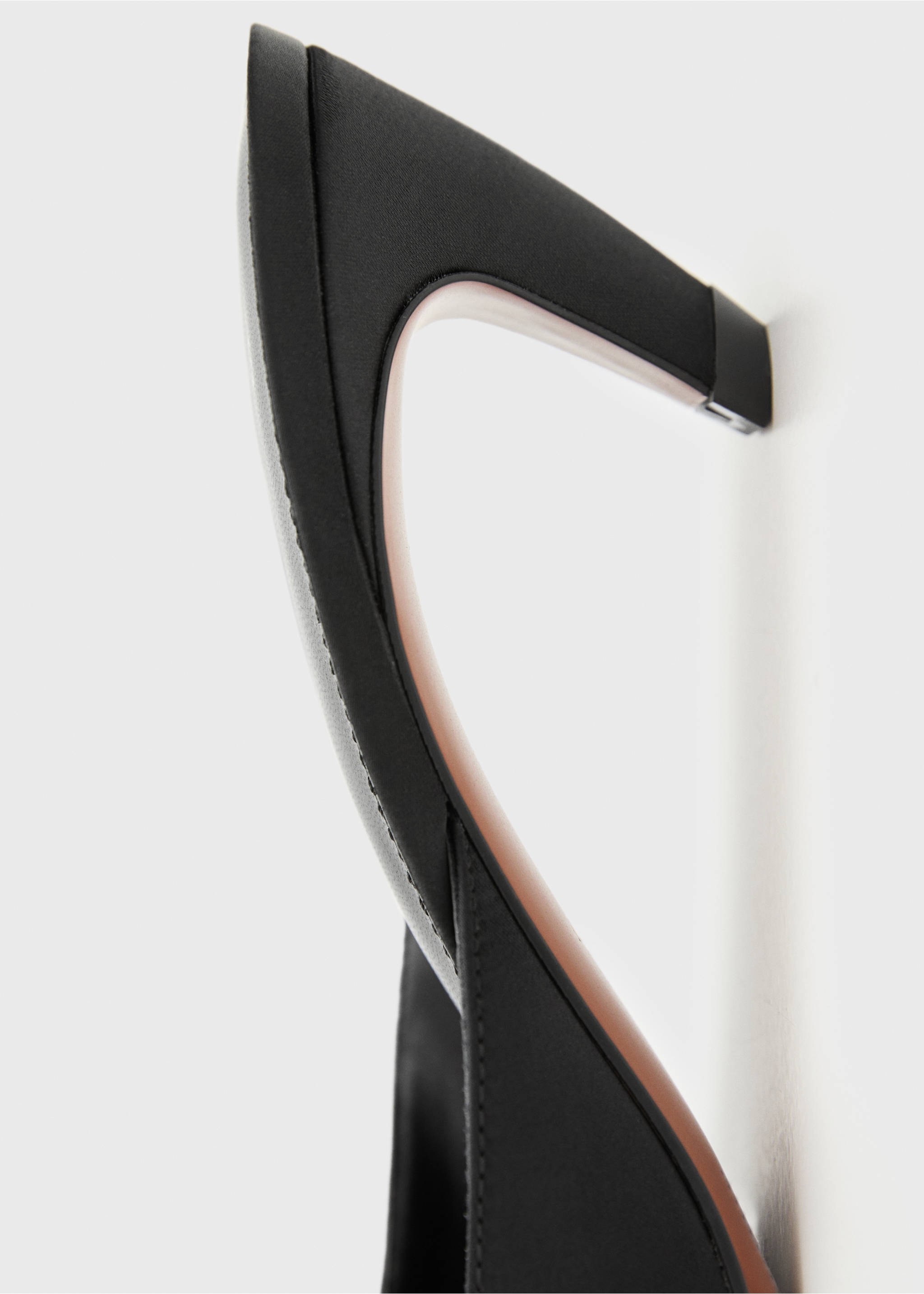 Satin kitten-heel shoes - Details of the article 1, Black. Ref: 77036747-00.