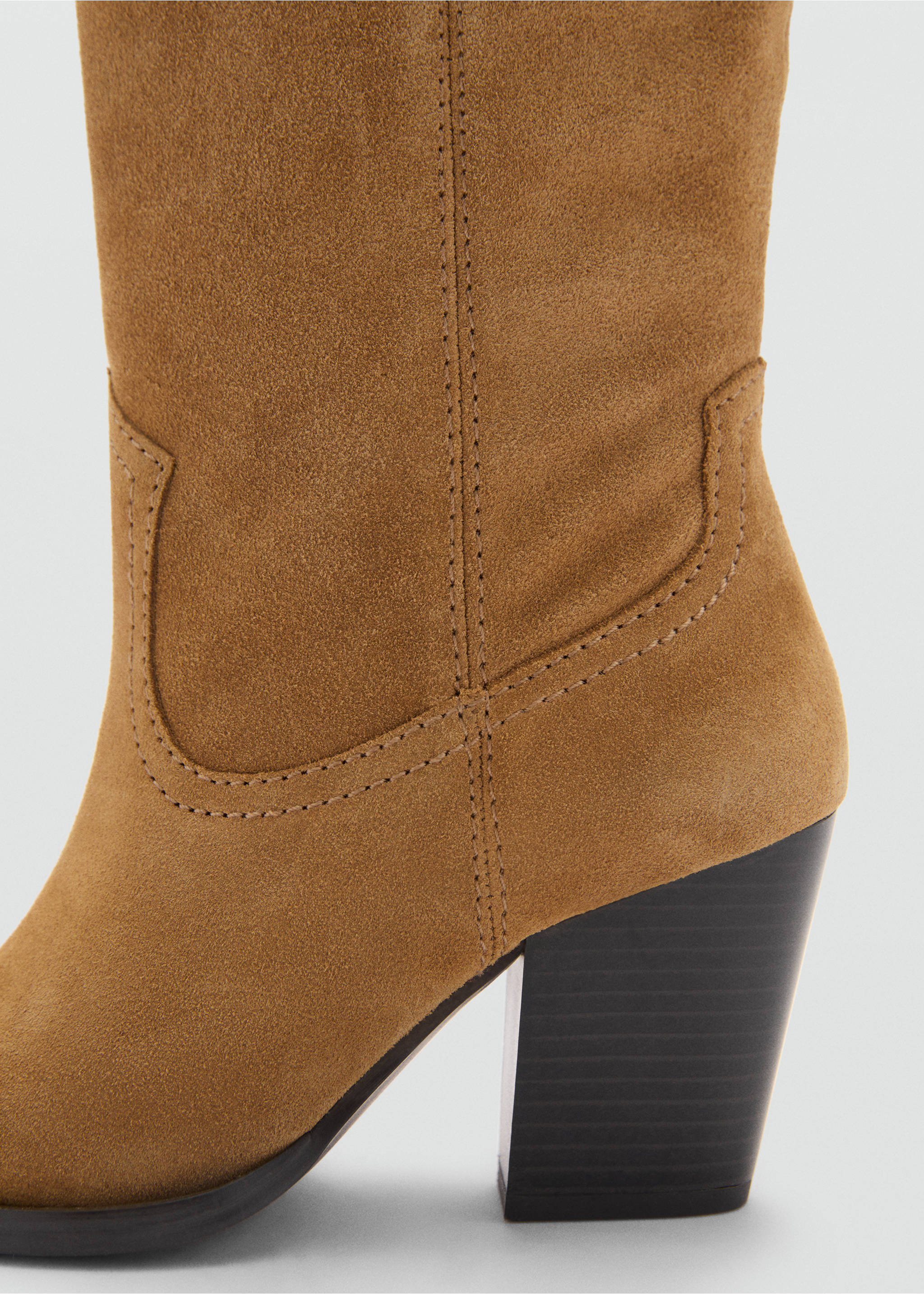 Suede cowboy boots - Details of the article 2, Tobacco Brown. Ref: 77036748-00.