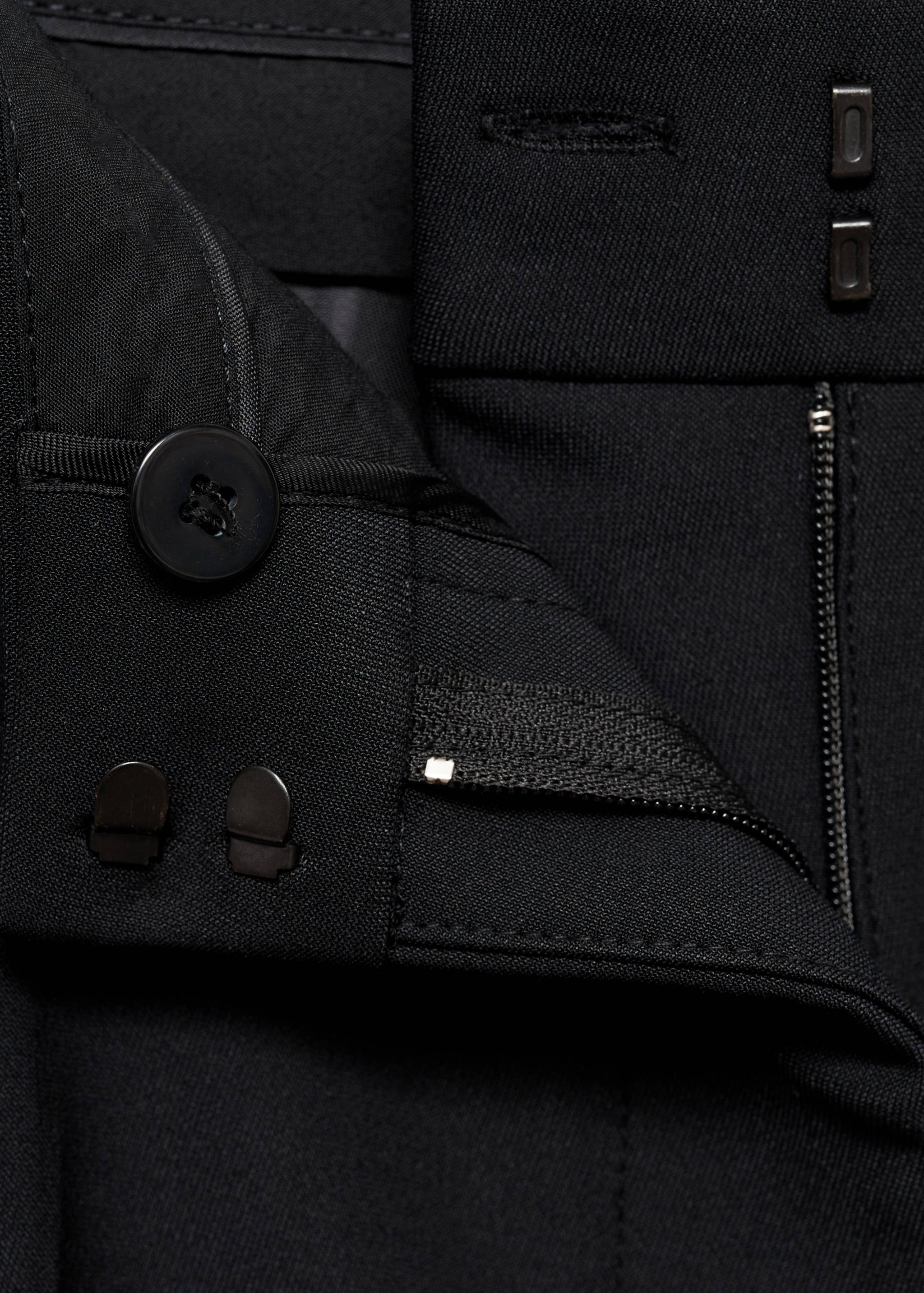 Mid-rise flared trousers - Details of the article 0