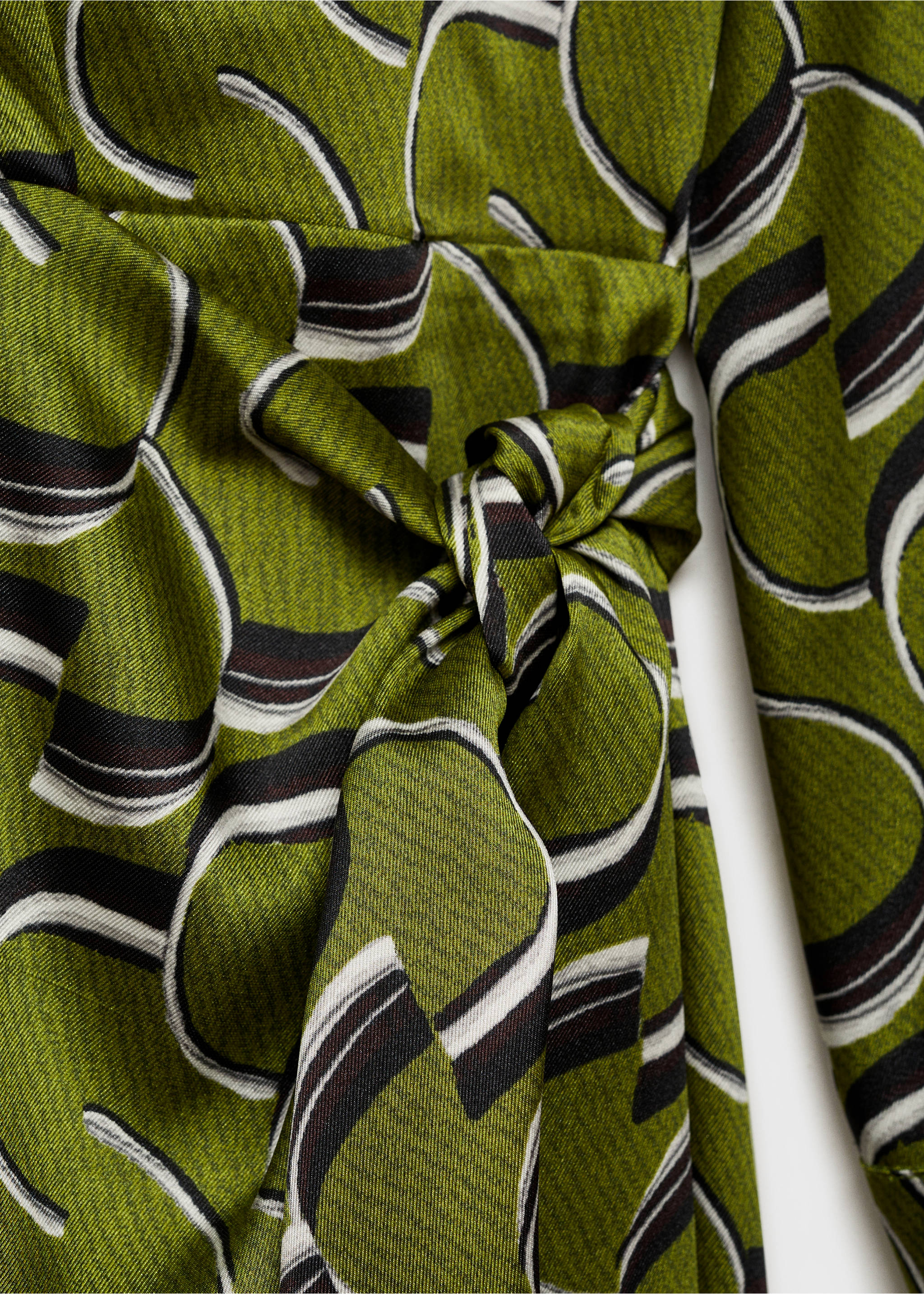 Printed satin dress - Details of the article 8, Green. Ref: 77036757-00.