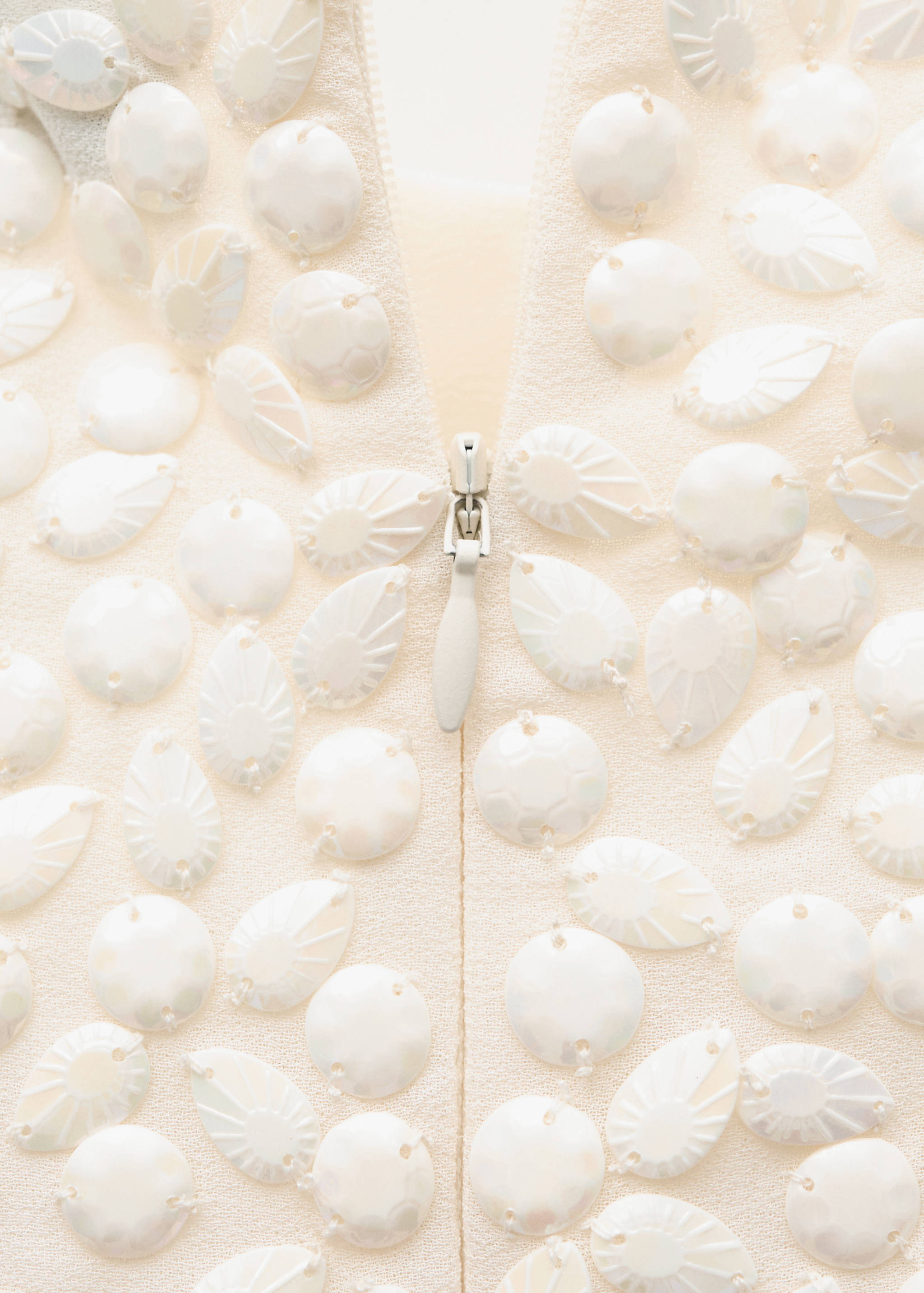 Vestido curto com contas - Pormenor do artigo 0