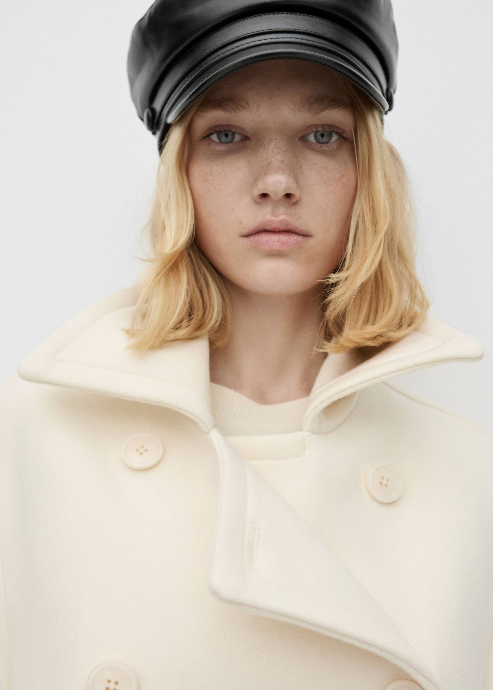 Double-breasted virgin wool coat - Details of the article 1