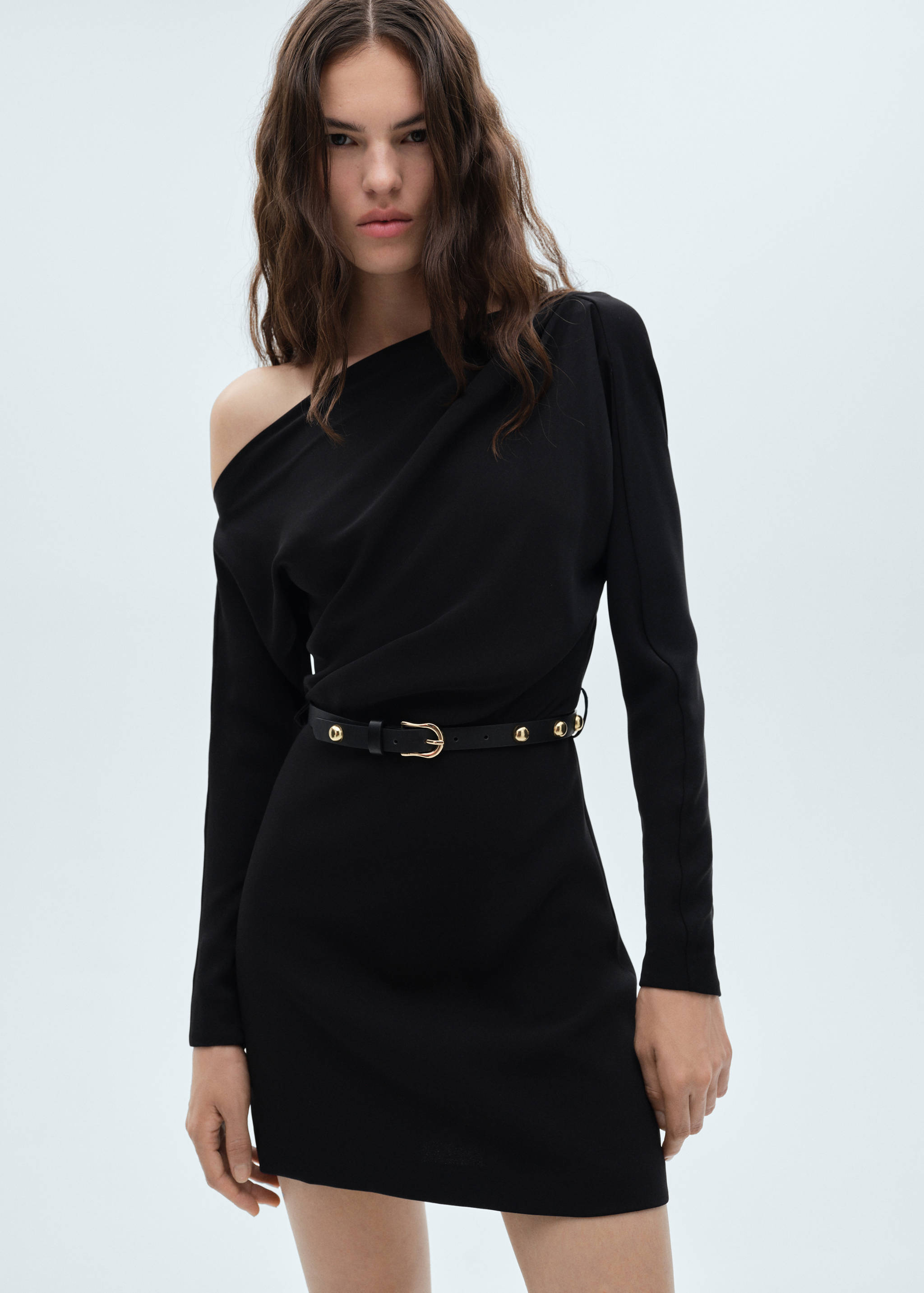 Asymmetrical dress with belt - Medium plane