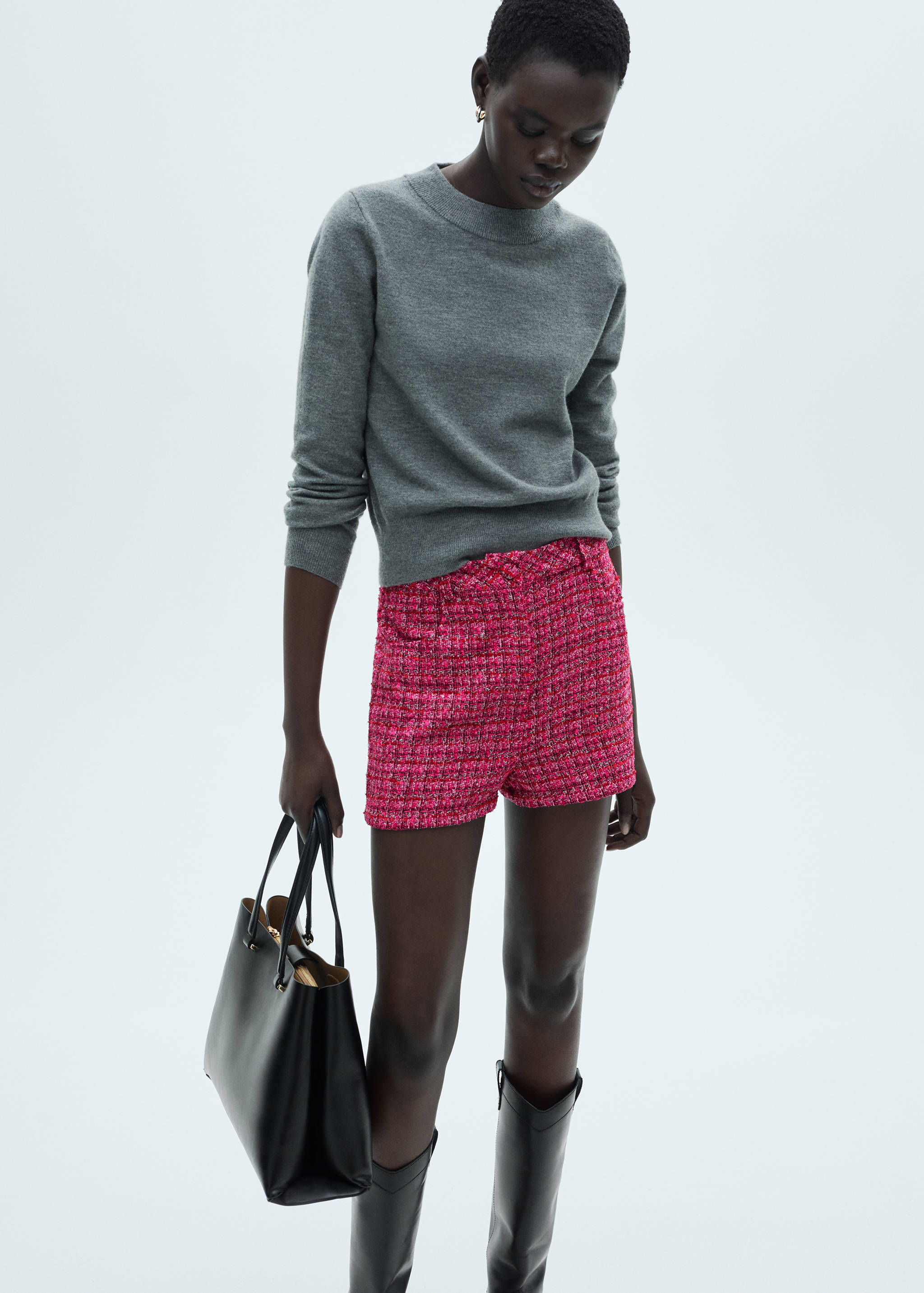 Mid-rise tweed shorts - Details of the article 2