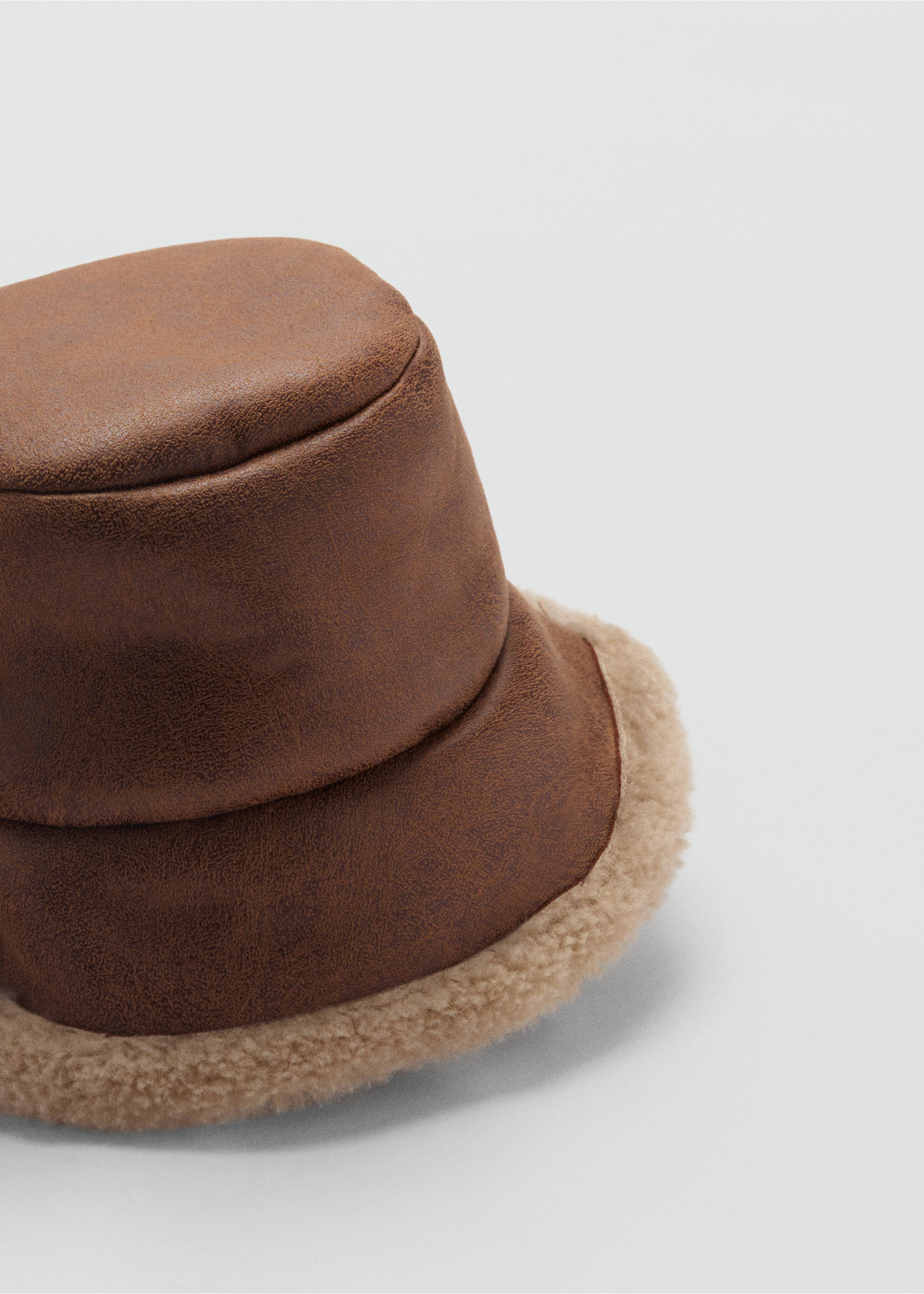 Gorra bucket borreguet - Pla mig, Marró. Ref: 77037652-00.