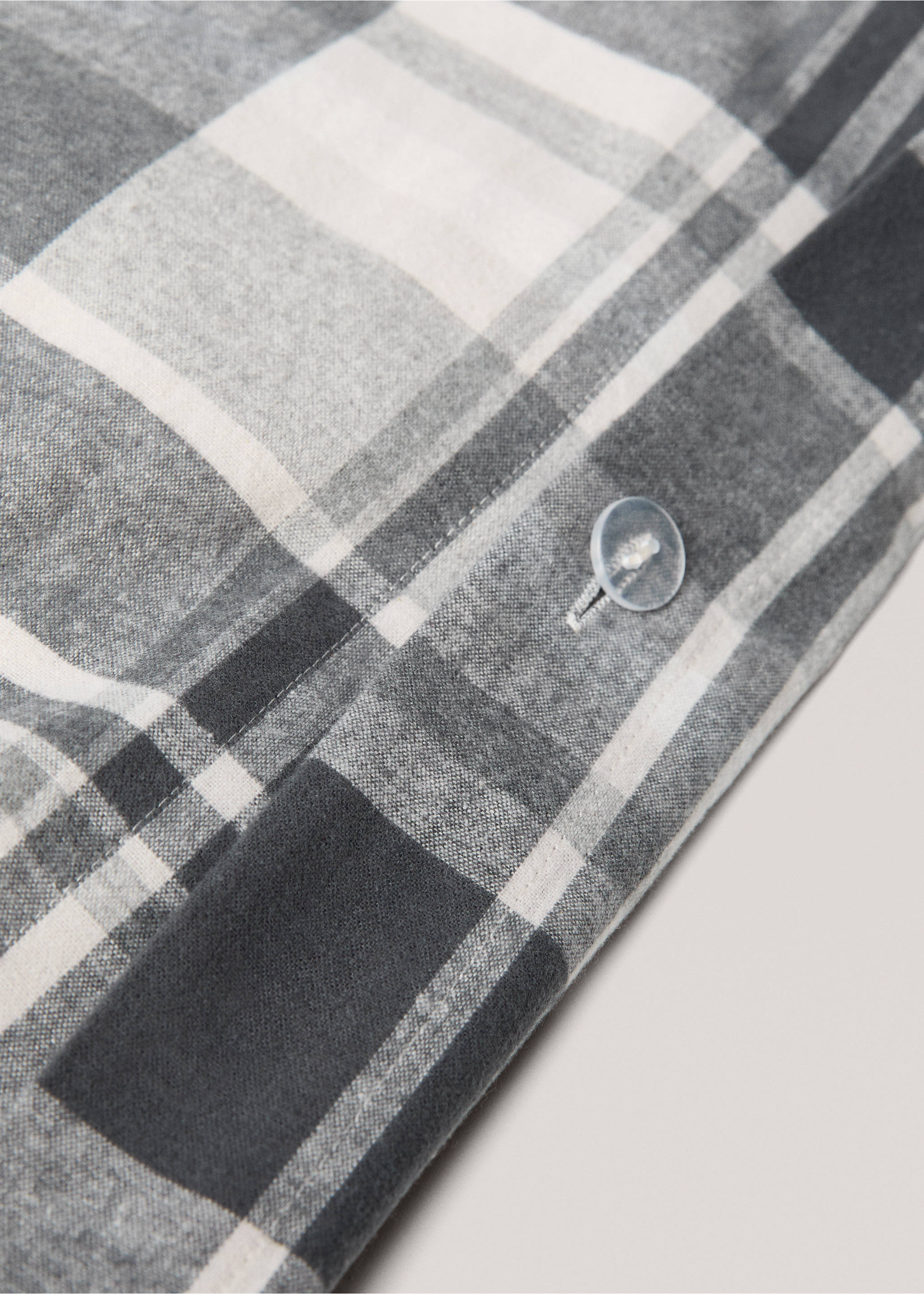 Cotton flannel check duvet cover for 135/140 cm bed - Details of the article 2, Grey. Ref: 77037664-00.