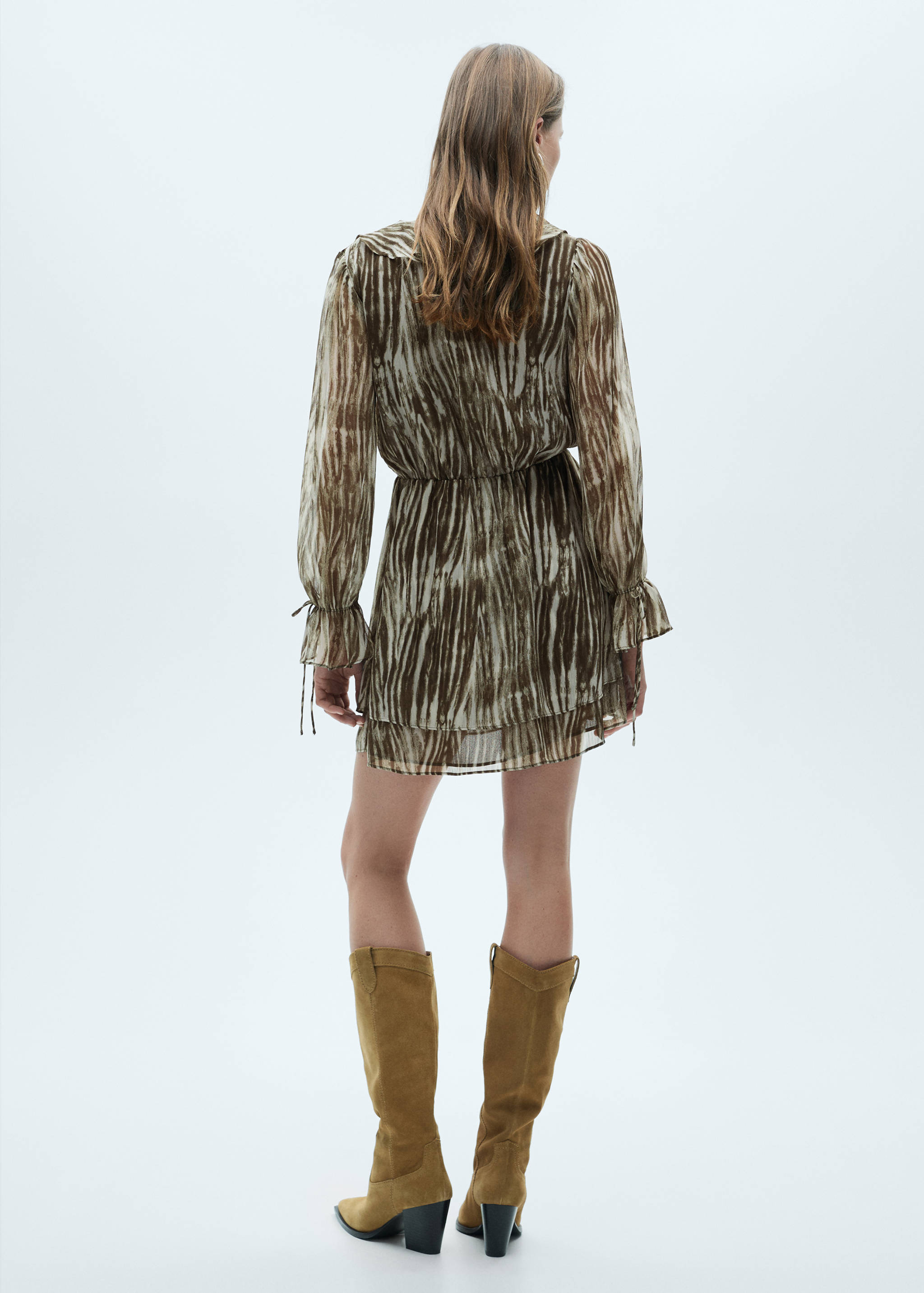 Kurzes Printkleid mit Rüschen - Rückseite des Artikels