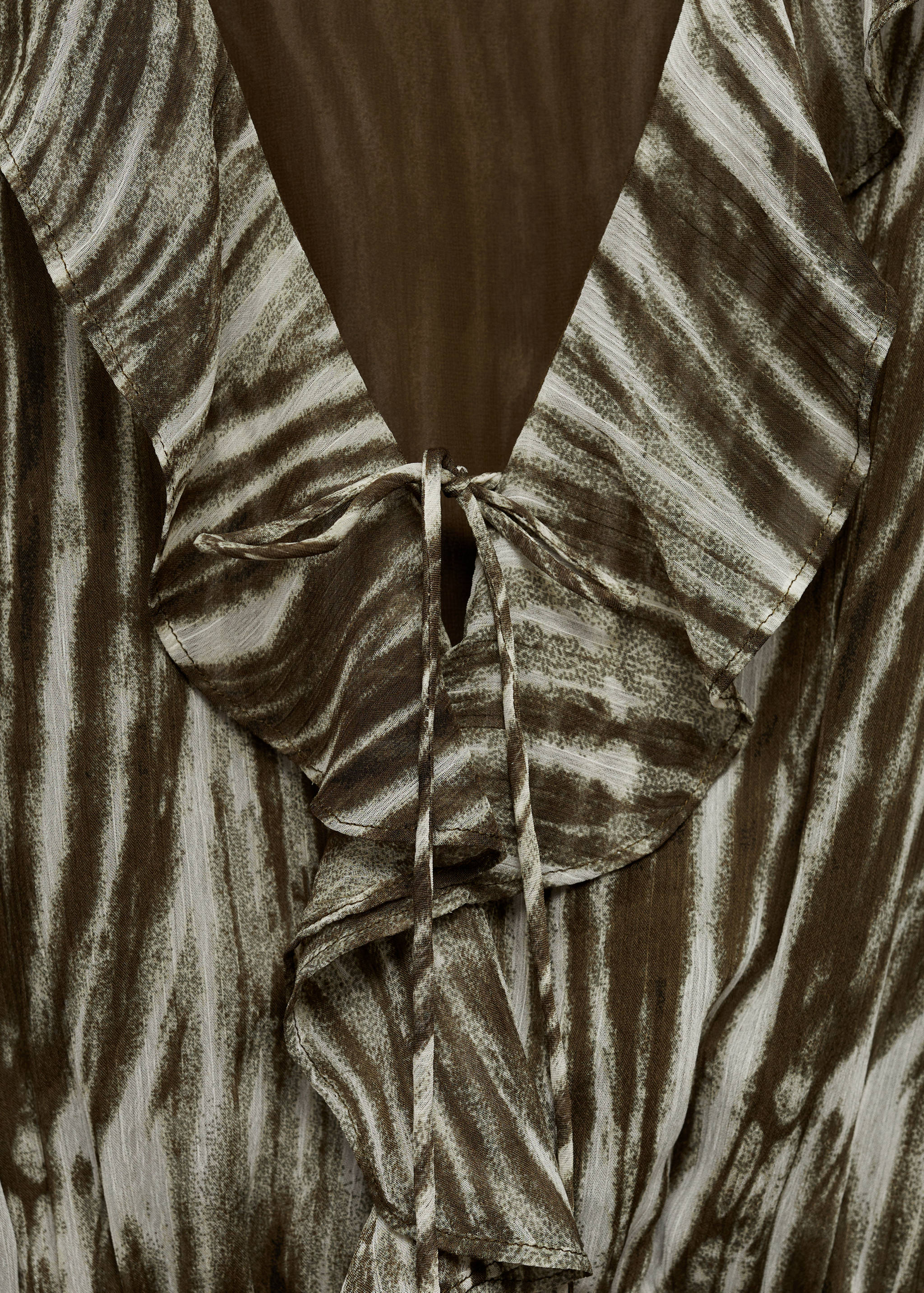 Kurzes Printkleid mit Rüschen - Detail des Artikels 8