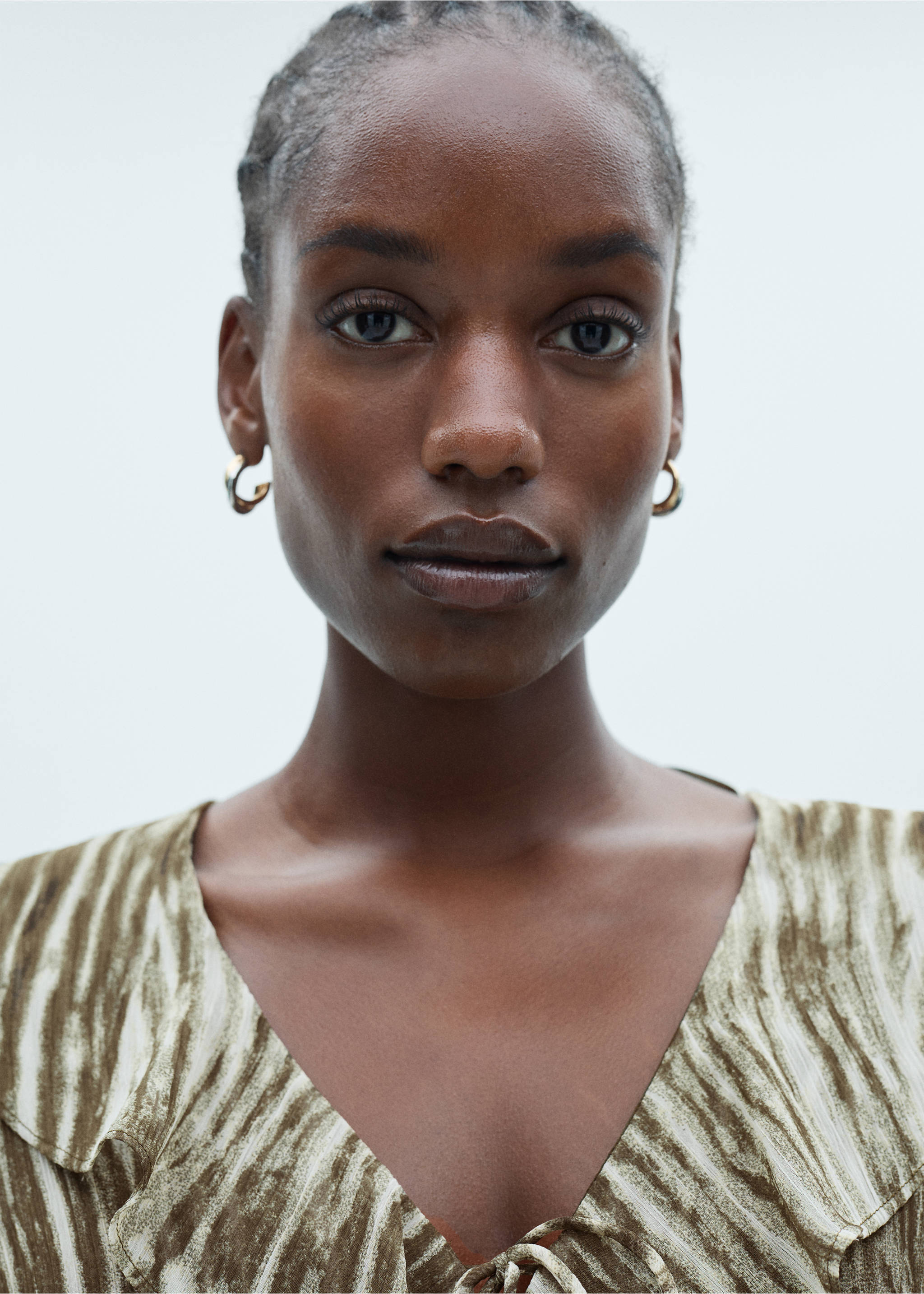 Vestido corto estampado volantes - Detalle del artículo 4, Verde. Ref: 77037686-00.