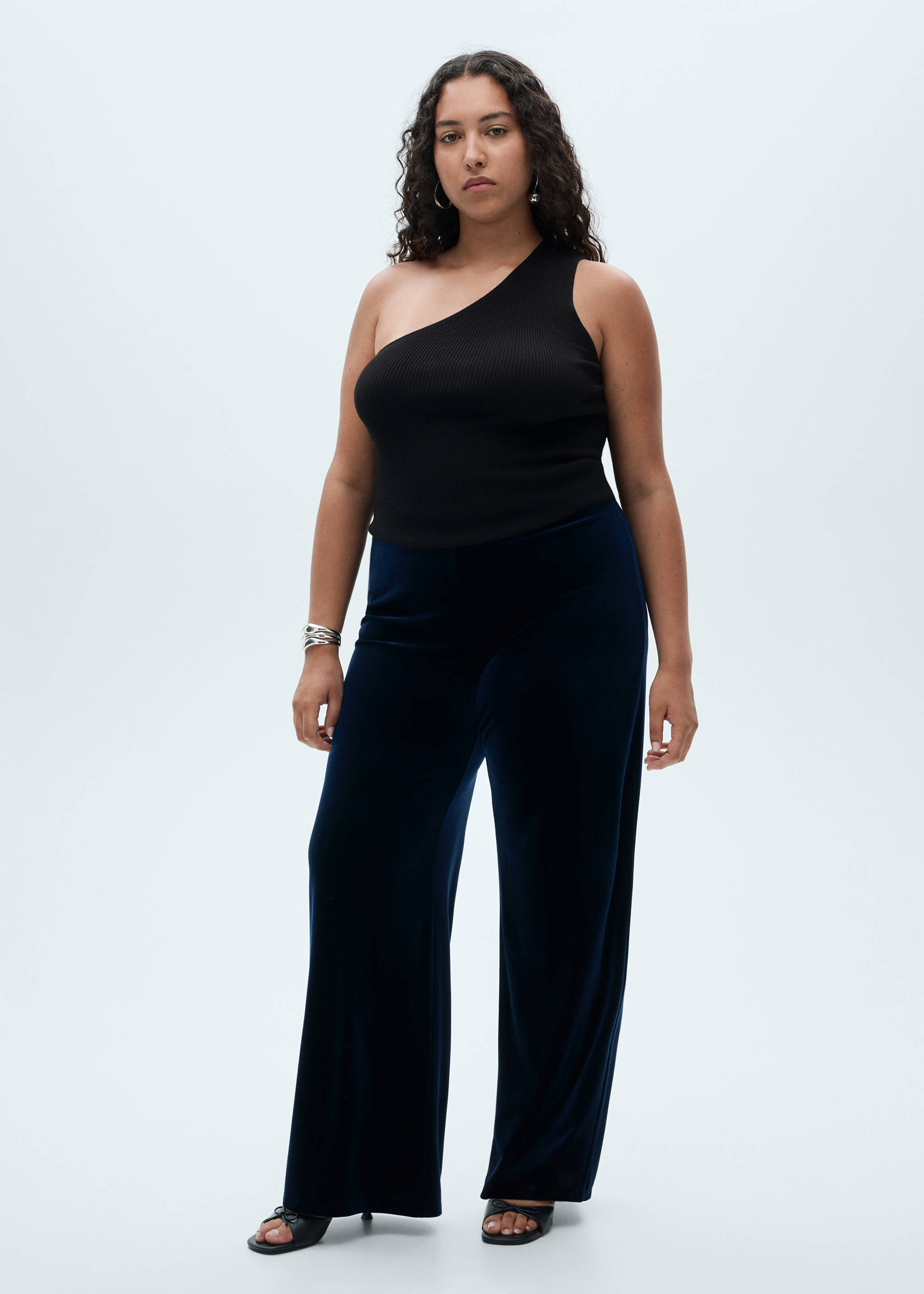 Velvet wide leg trousers - Details of the article 3