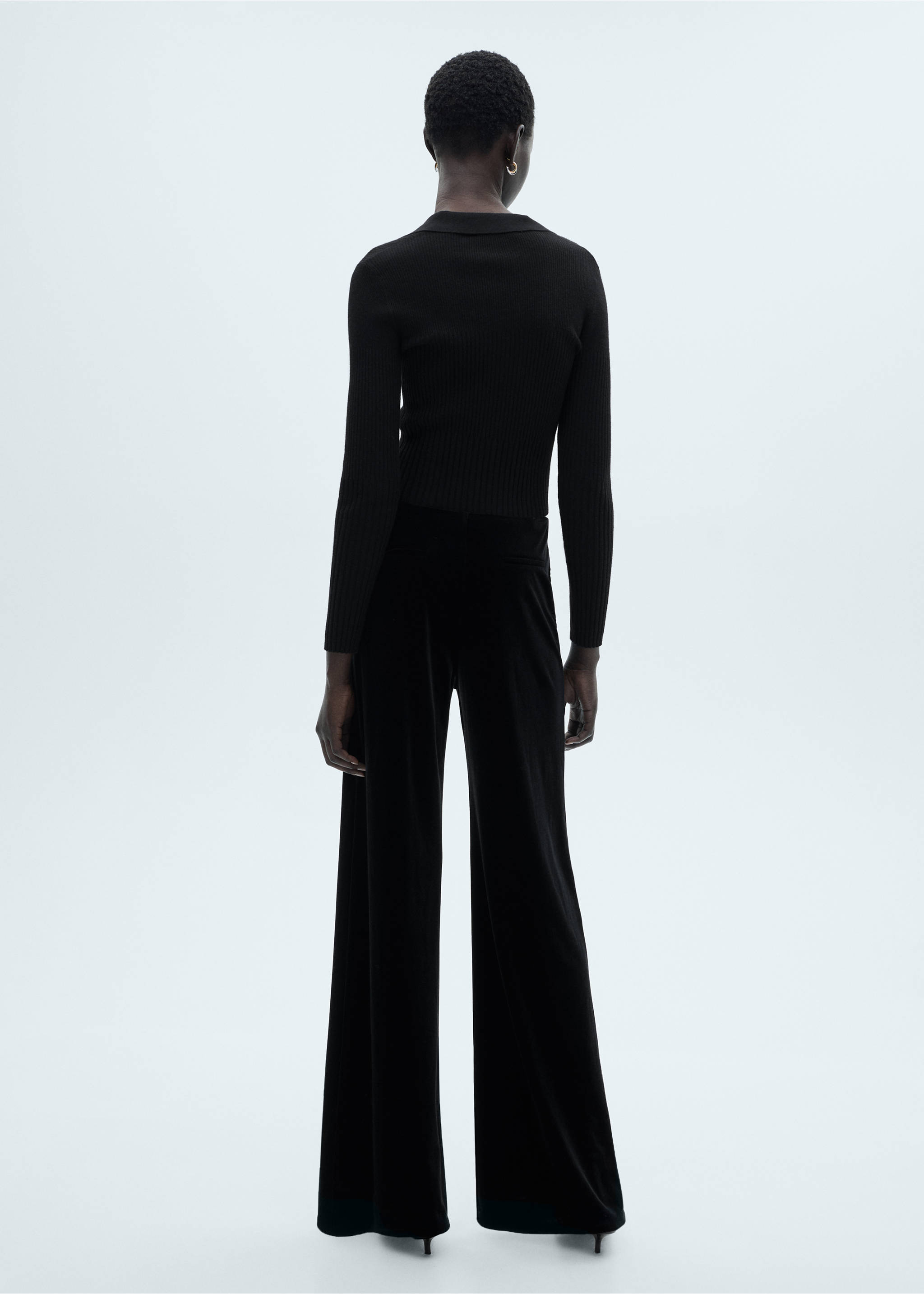 Velvet wide leg trousers - Reverse of the article, Black. Ref: 77037687-00.