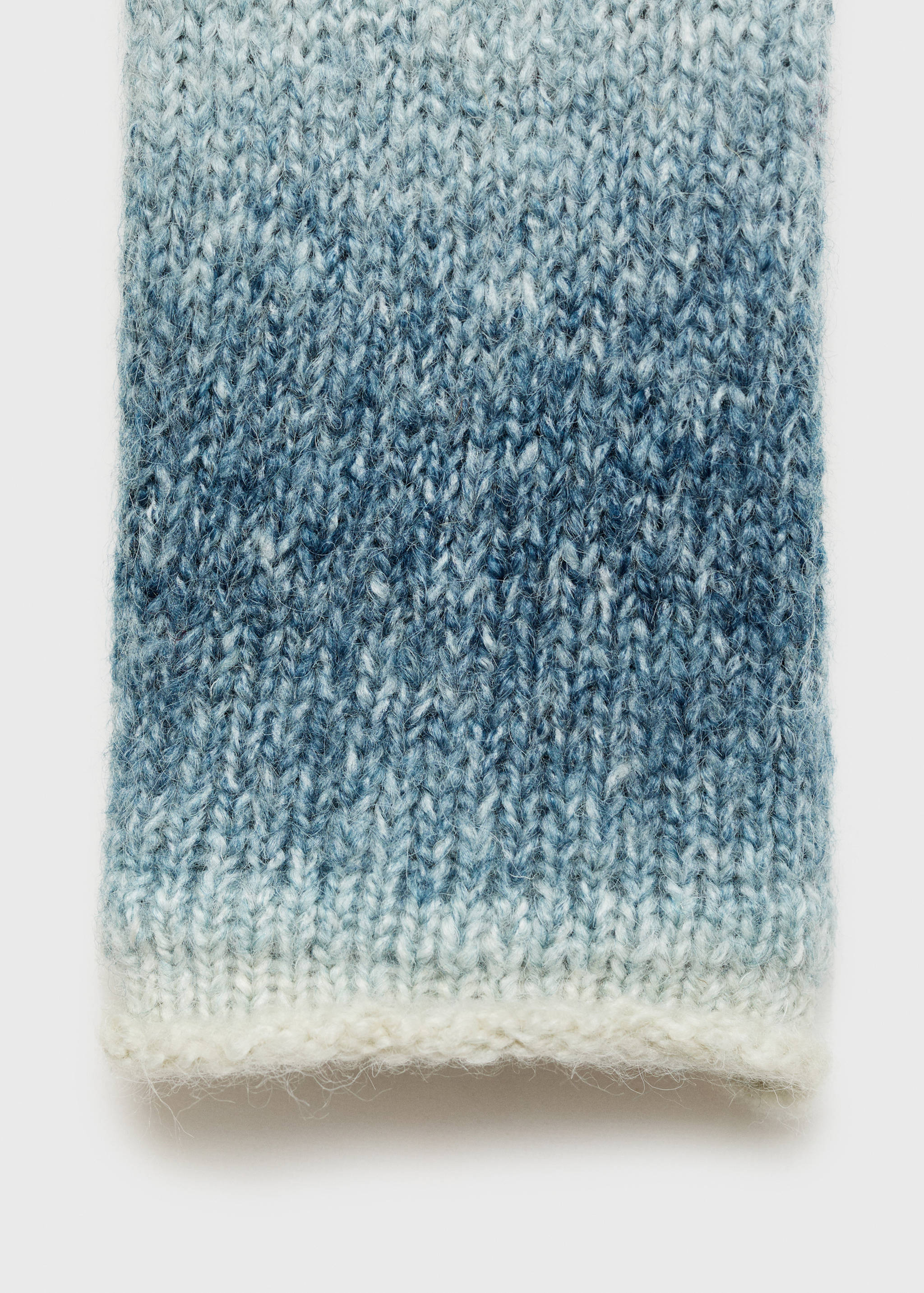 Šaty z proužkované pleteniny - Detail zboží 0