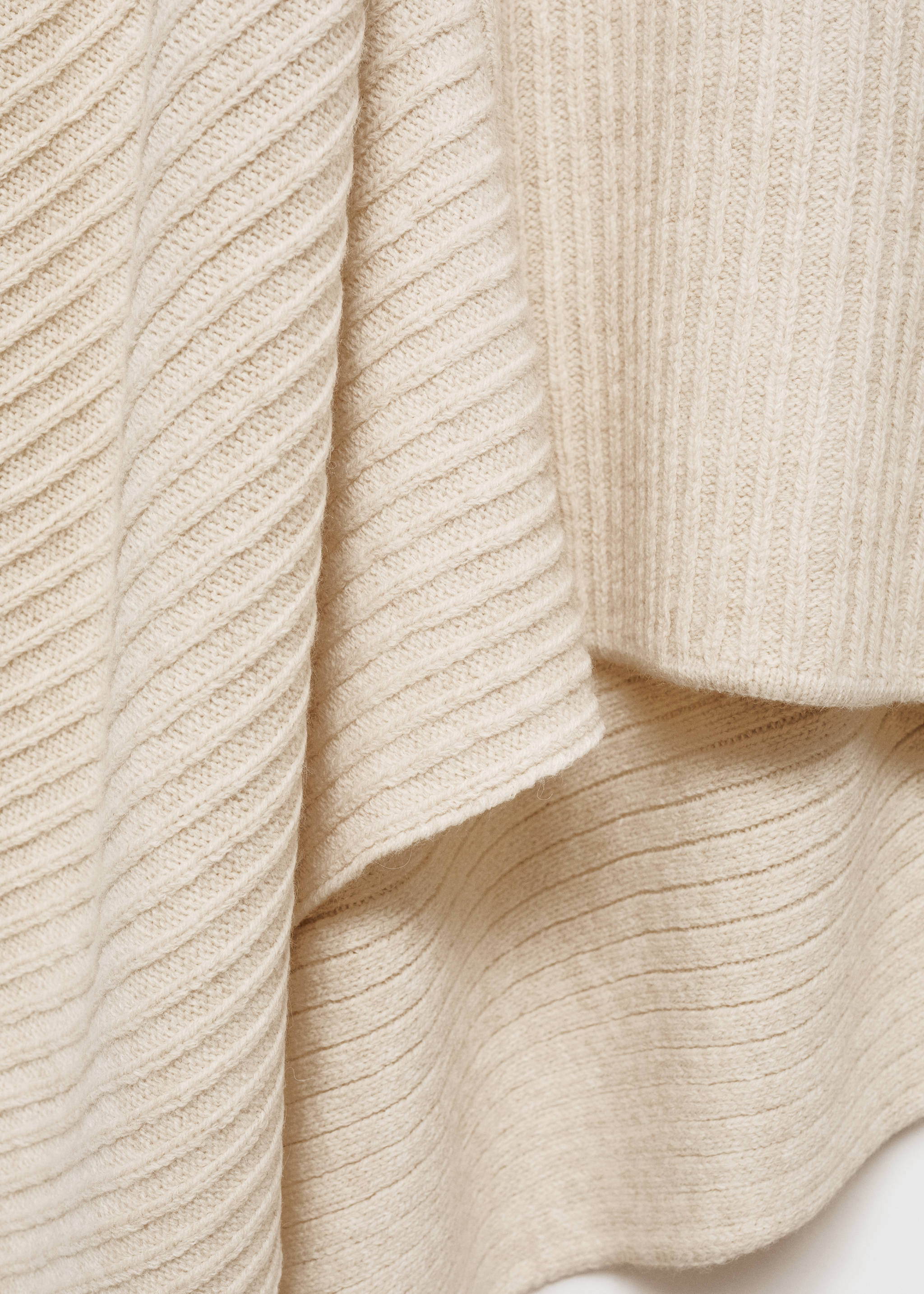 Asymmetrical knitted skirt - Details of the article 0