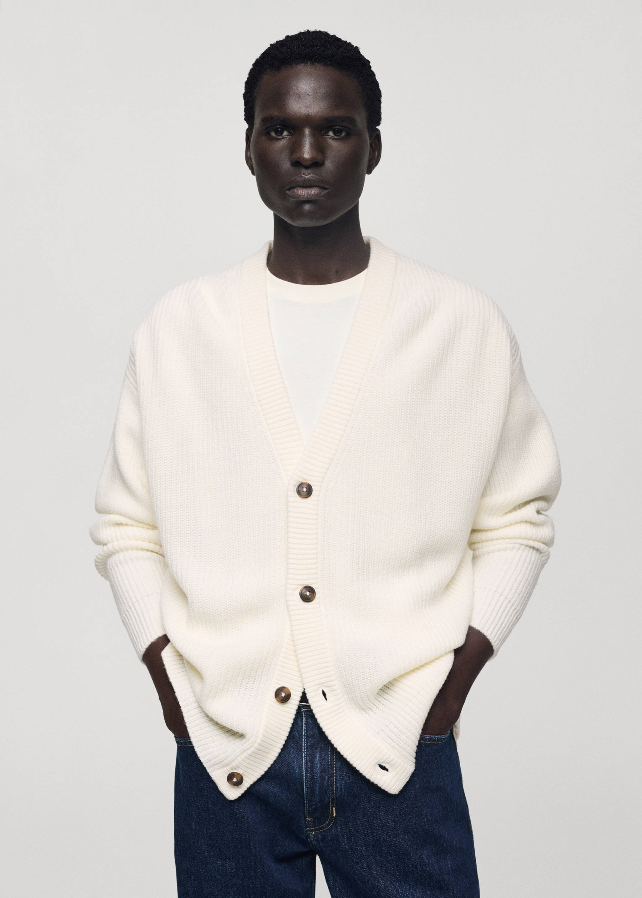 Kardigan z grubej dzianiny relaxed fit - Plan średni