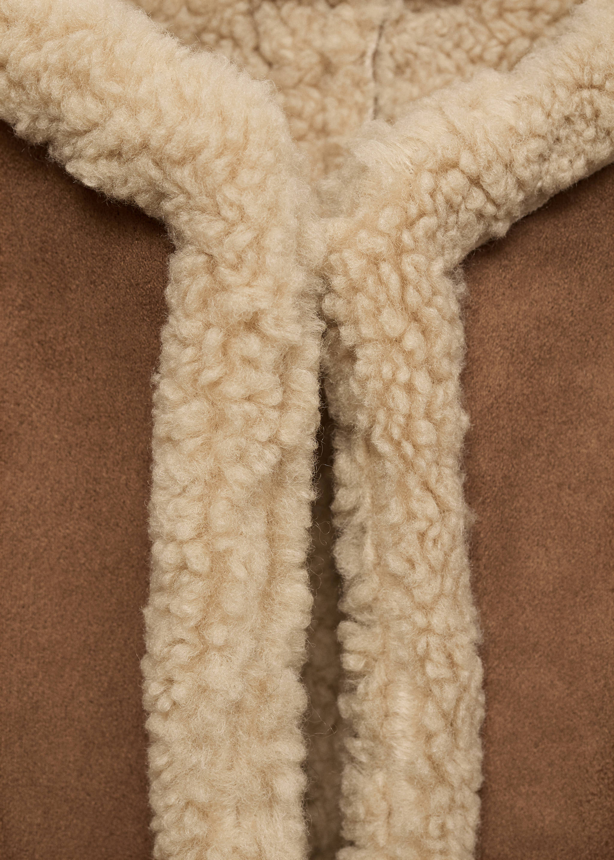 Prsluk od umjetnog krzna - Detalji artikla 8