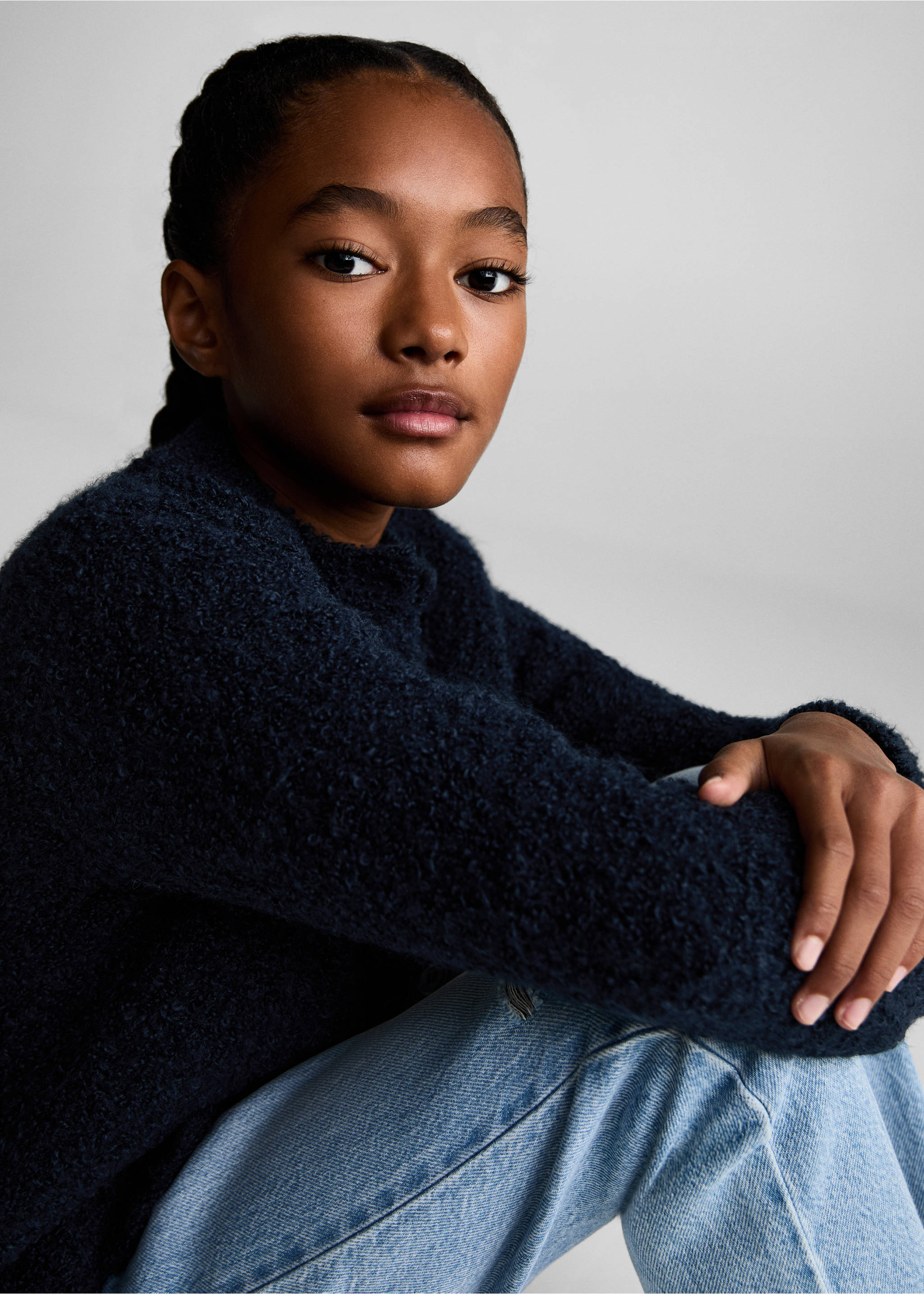 Bouclé-Strickjacke - Detail des Artikels 1, Dunkles Marineblau. Ref: 77038271-00.