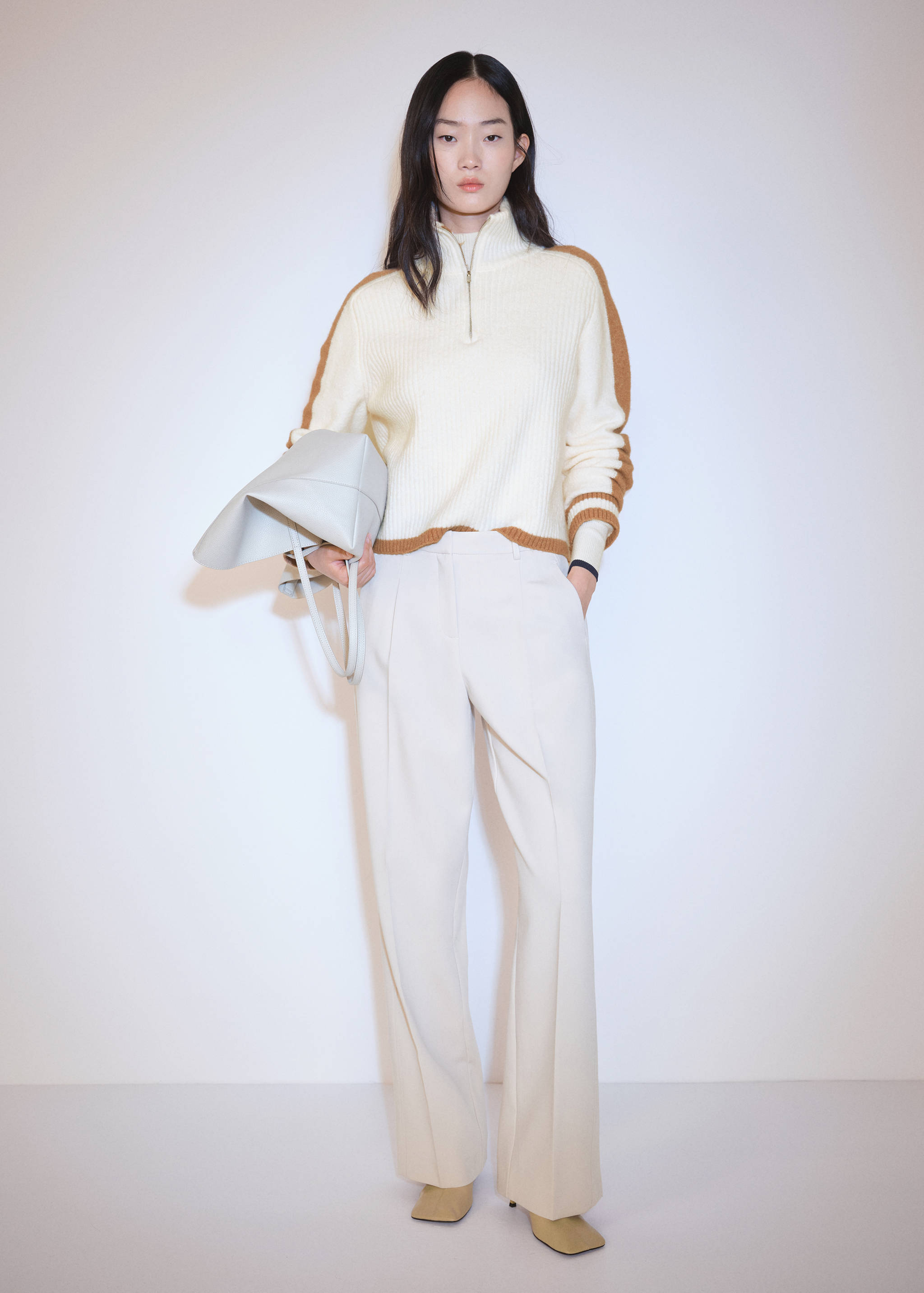 Striped sweater with zip - General plane