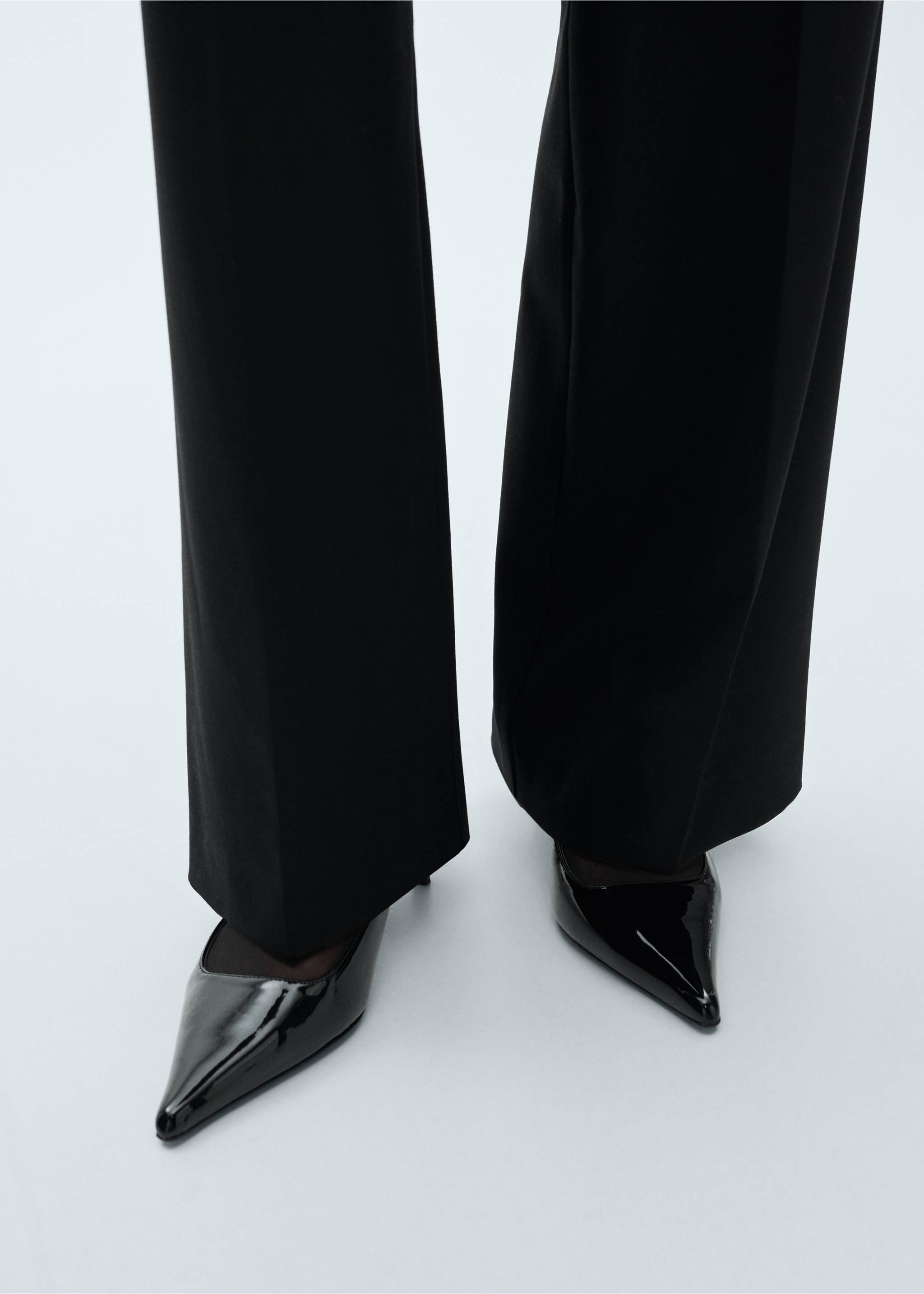 Wide leg pleated trousers - Details of the article 2, Black. Ref: 77038285-00.