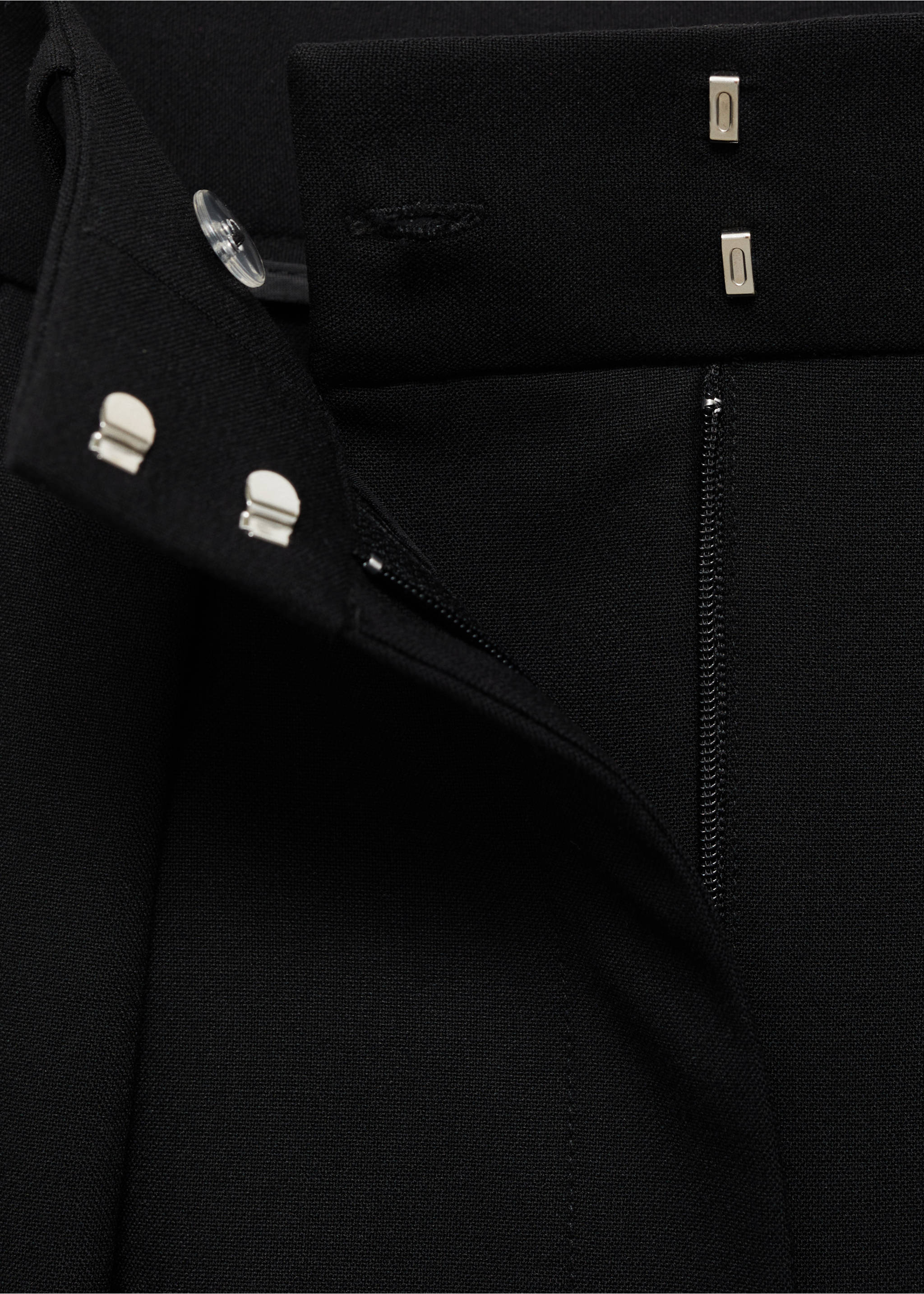 Wide leg pleated trousers - Details of the article 8, Black. Ref: 77038285-00.
