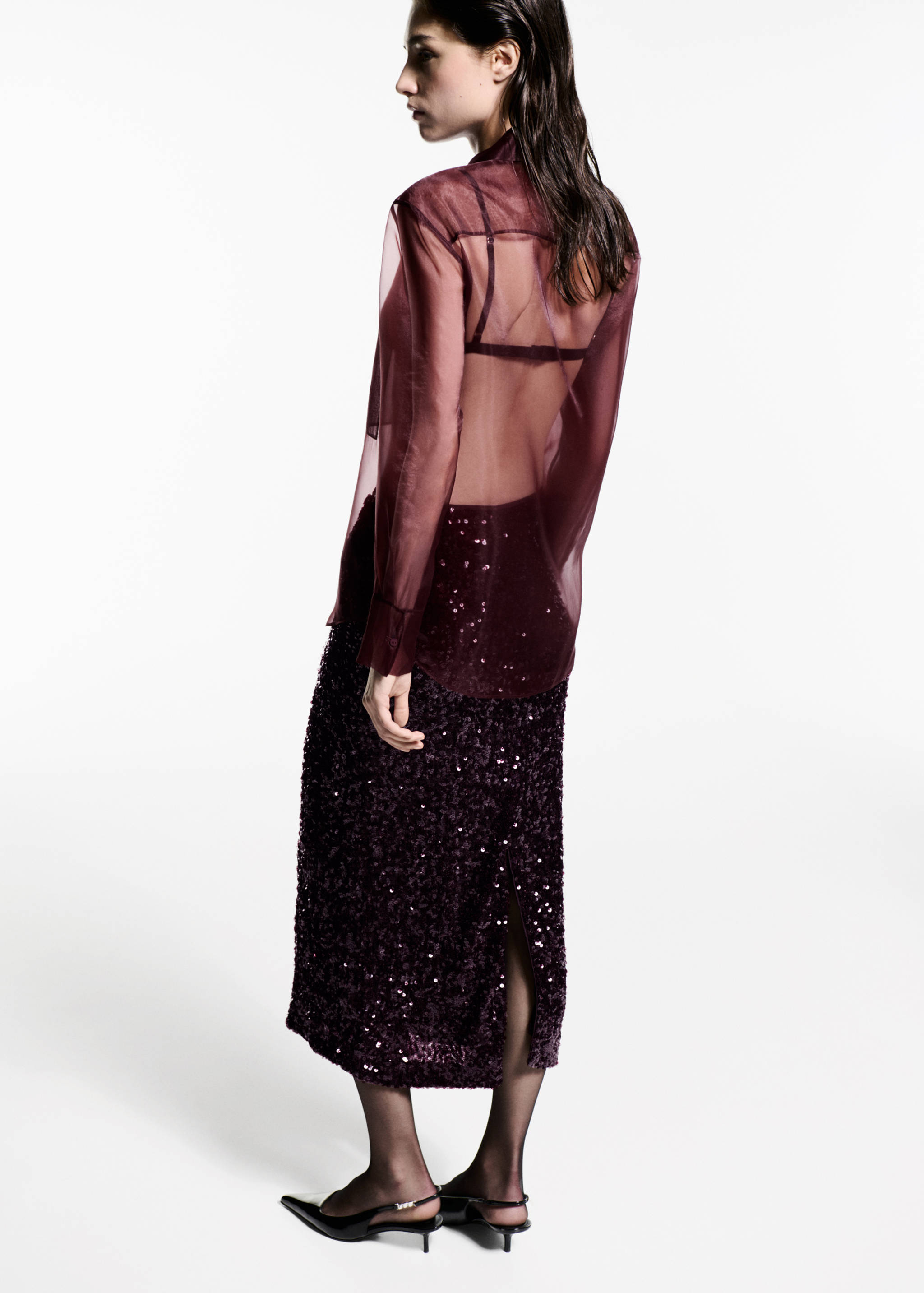 Semi-transparent blouse with pockets - Reverse of the article