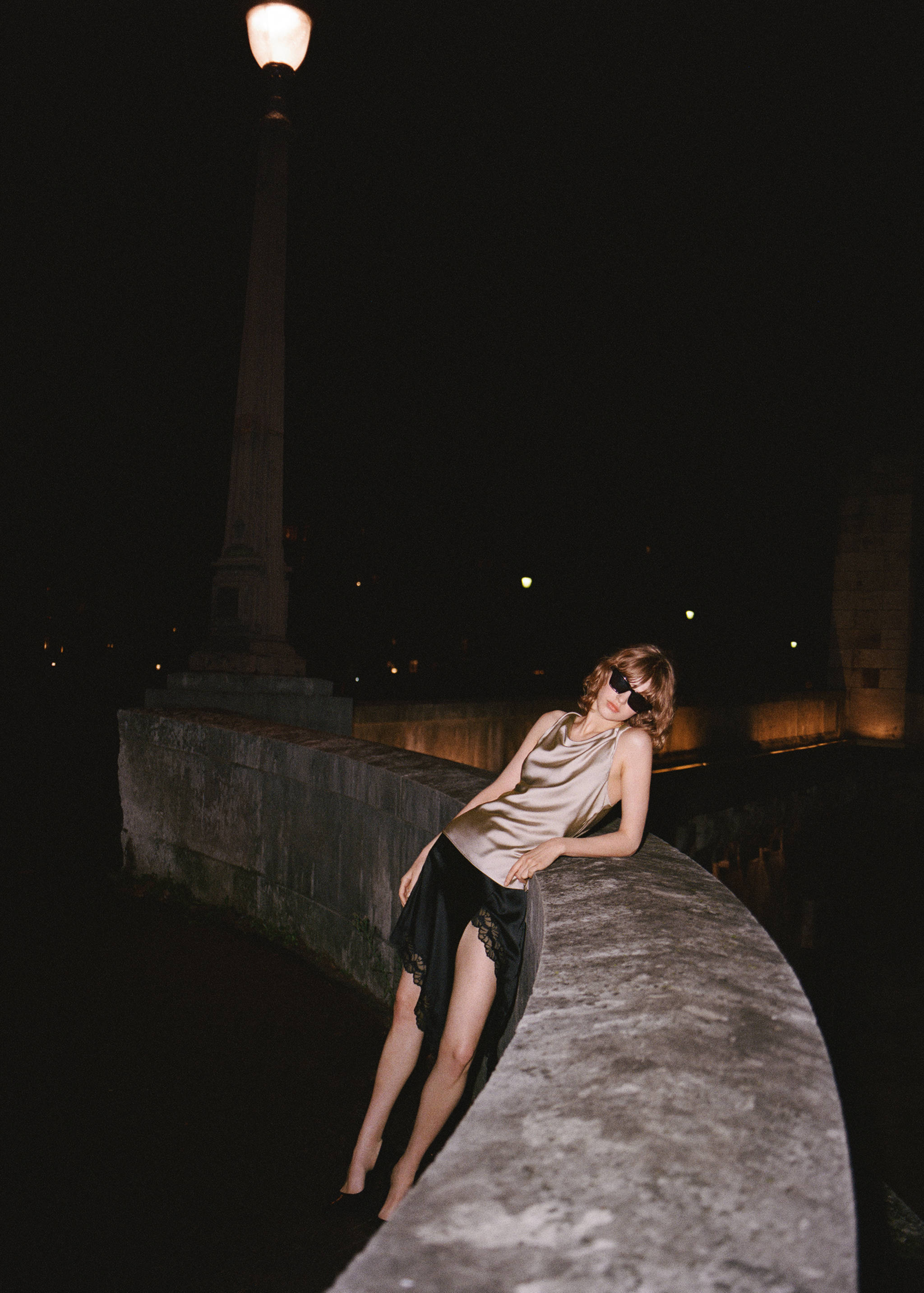 Draped neck satin top - Details of the article 6