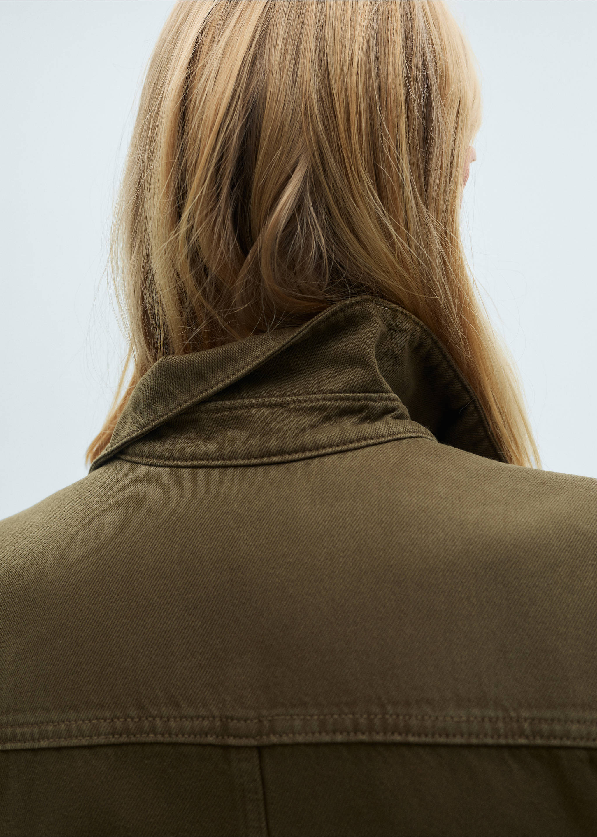 Belt denim jumpsuit - Details of the article 4, Khaki. Ref: 77039047-00.