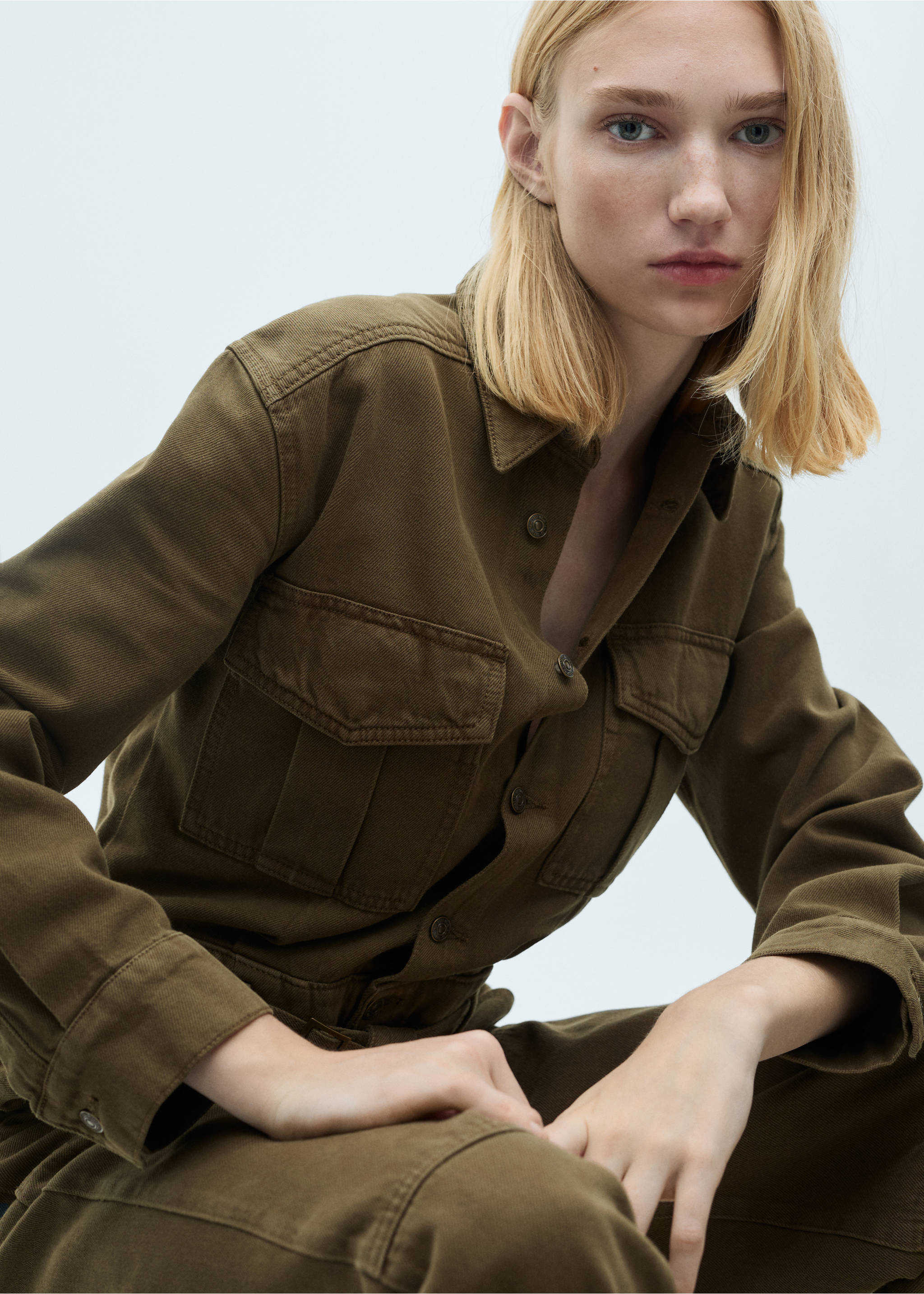 Belt denim jumpsuit - Details of the article 2, Khaki. Ref: 77039047-00.