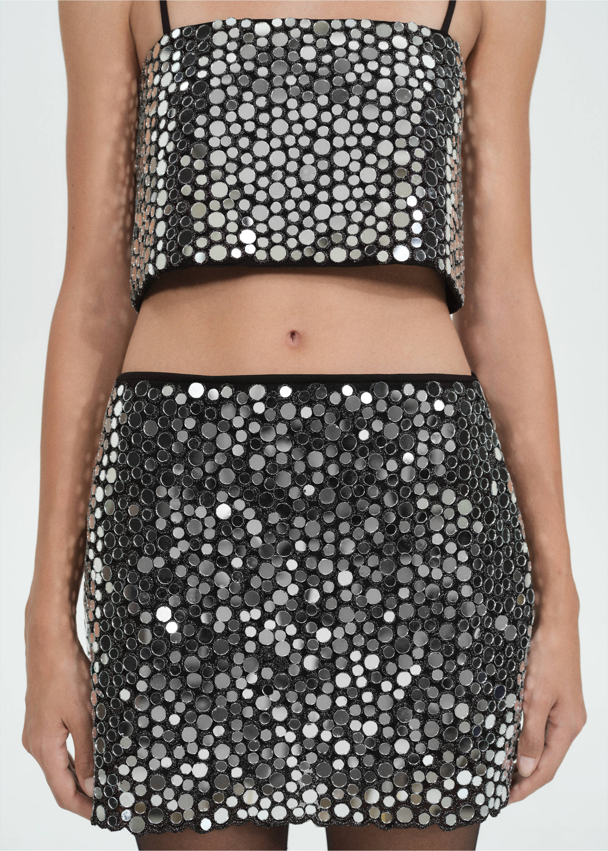 Crop top met kristallen - Detail van het artikel 6, Grijs. Ref: 77039055-00.