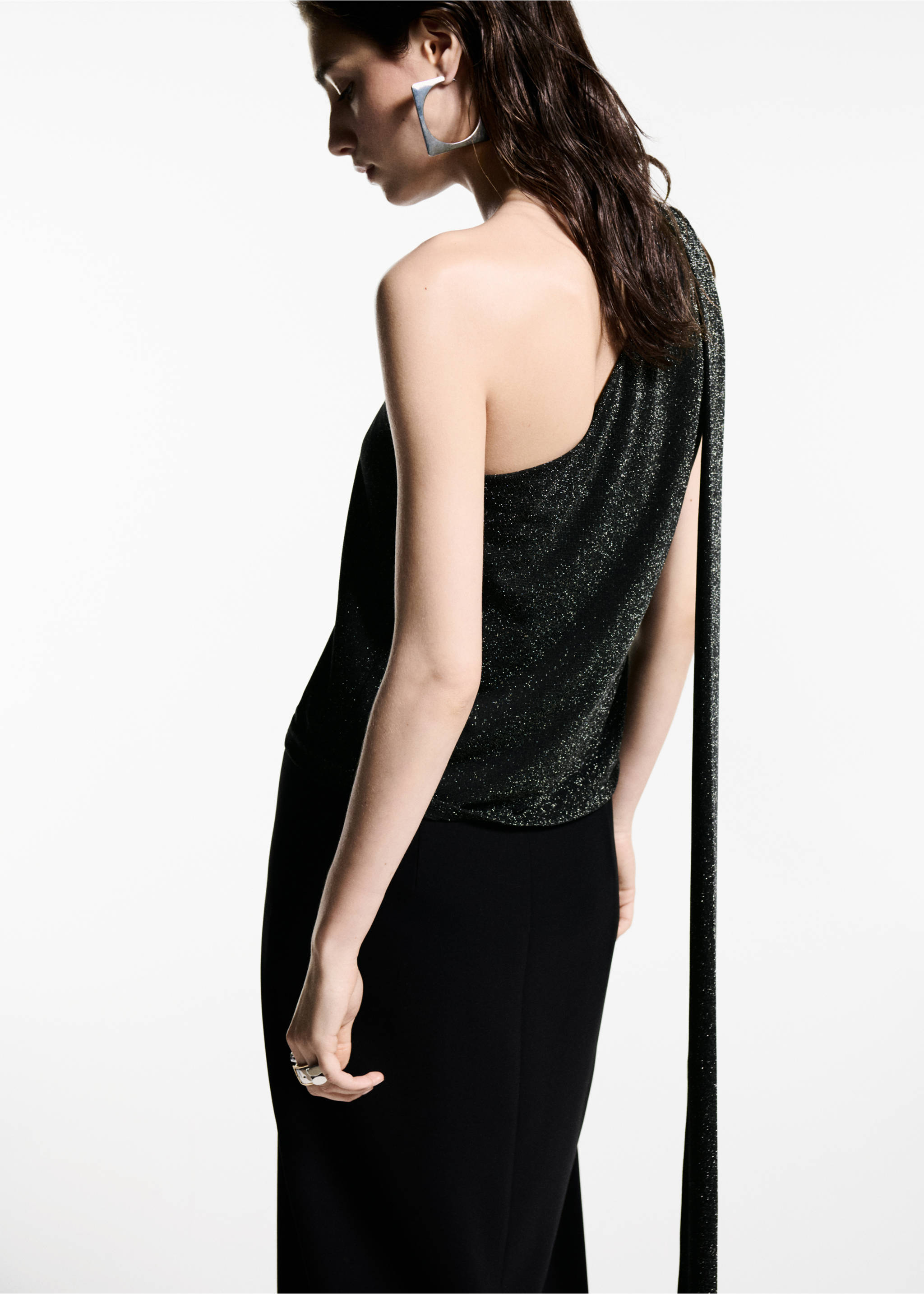 Asymmetrical lurex top - Reverse of the article, Grey. Ref: 77039062-00.