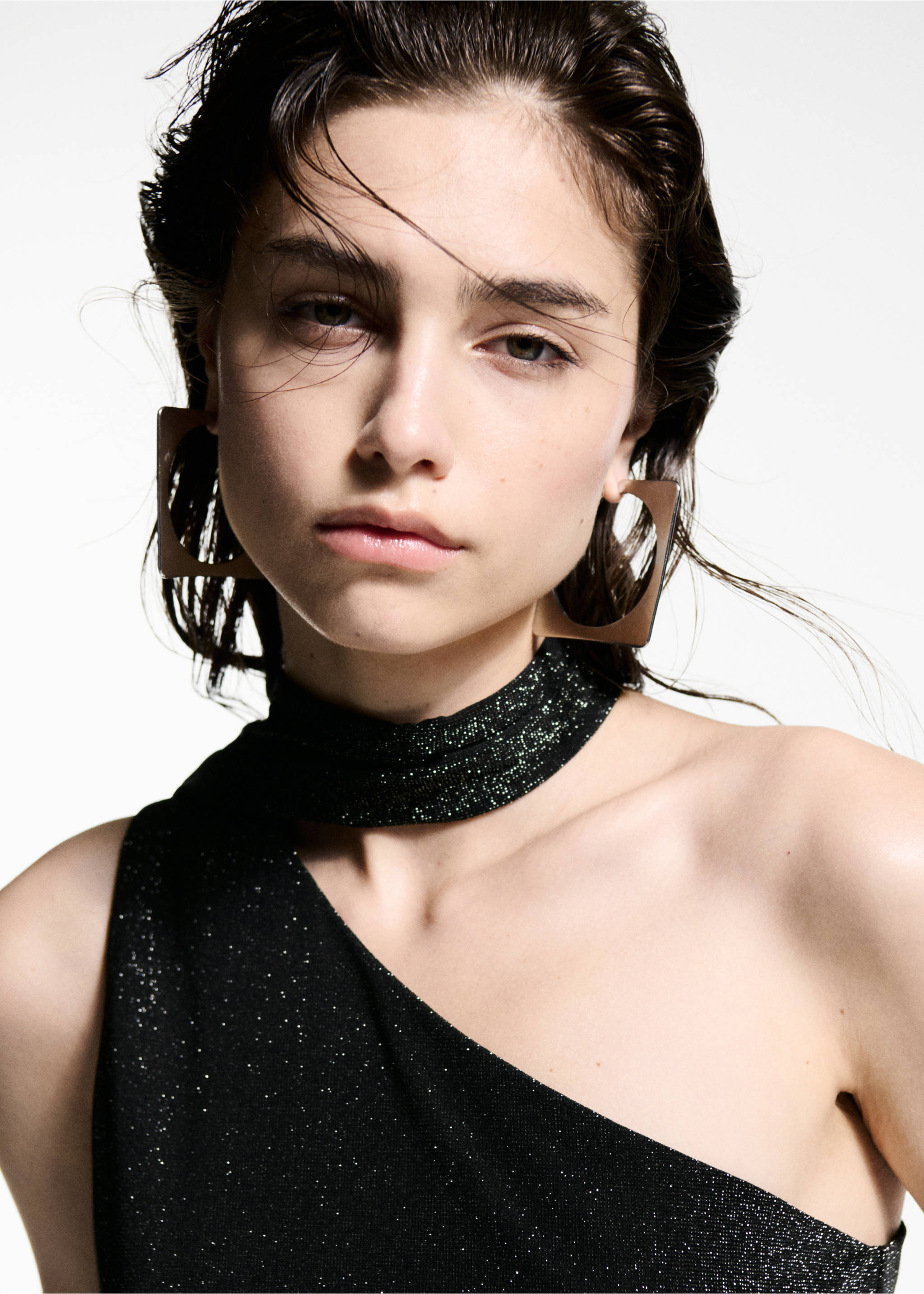 Asymmetrical lurex top - Details of the article 1, Grey. Ref: 77039062-00.