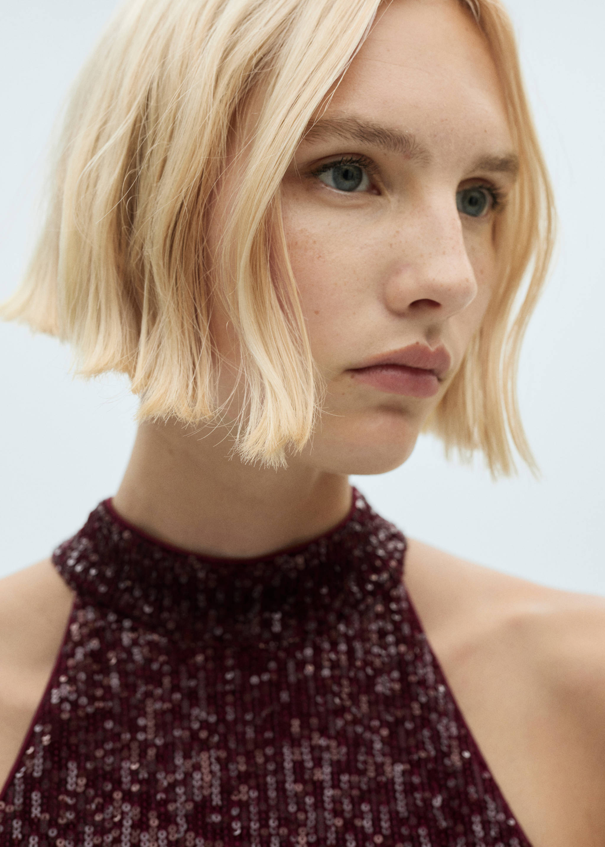 Robe sequins à emmanchures américaines - Détail de l'article 1