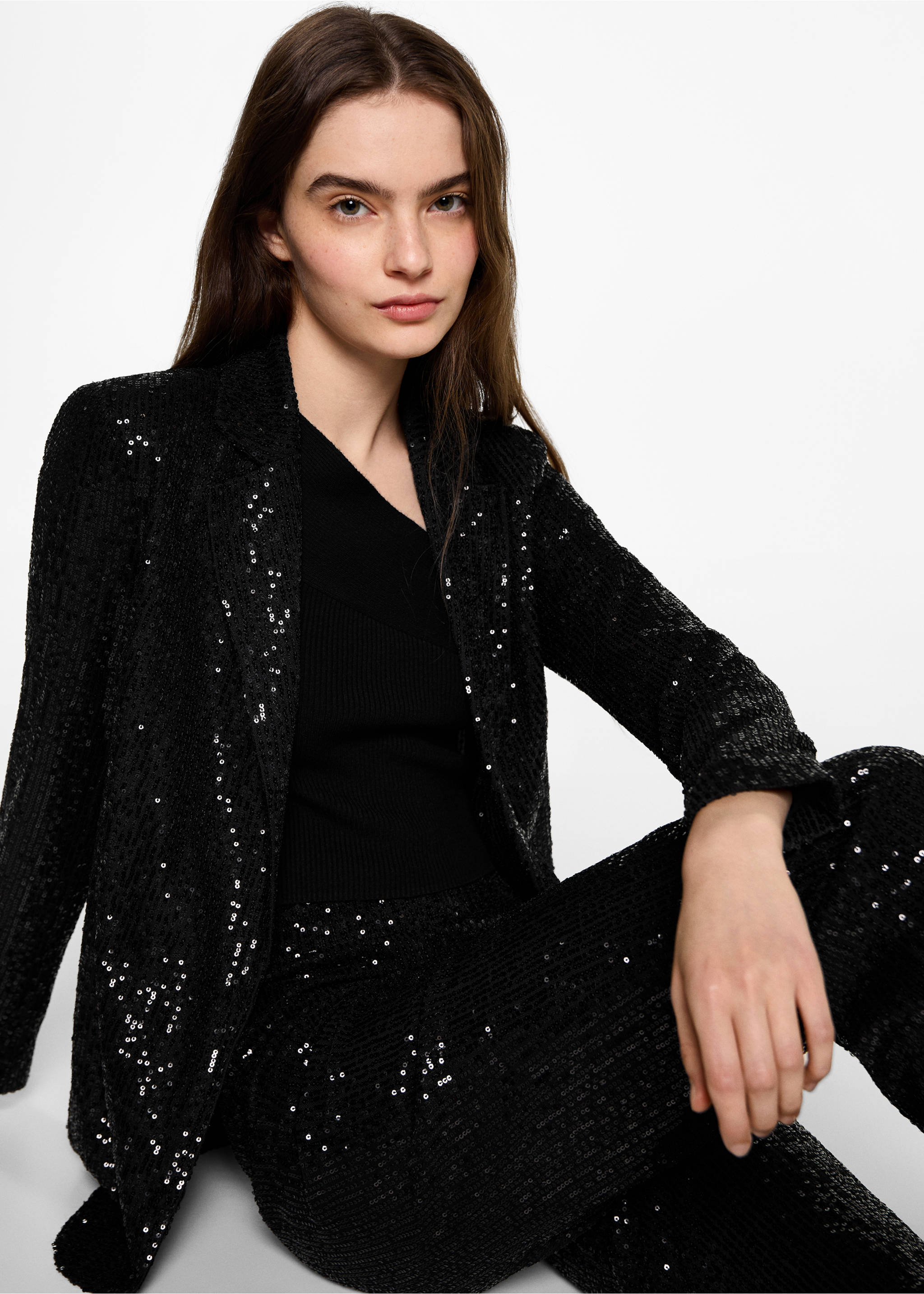 Sequined suit jacket - Details of the article 2, Black. Ref: 77039068-00.