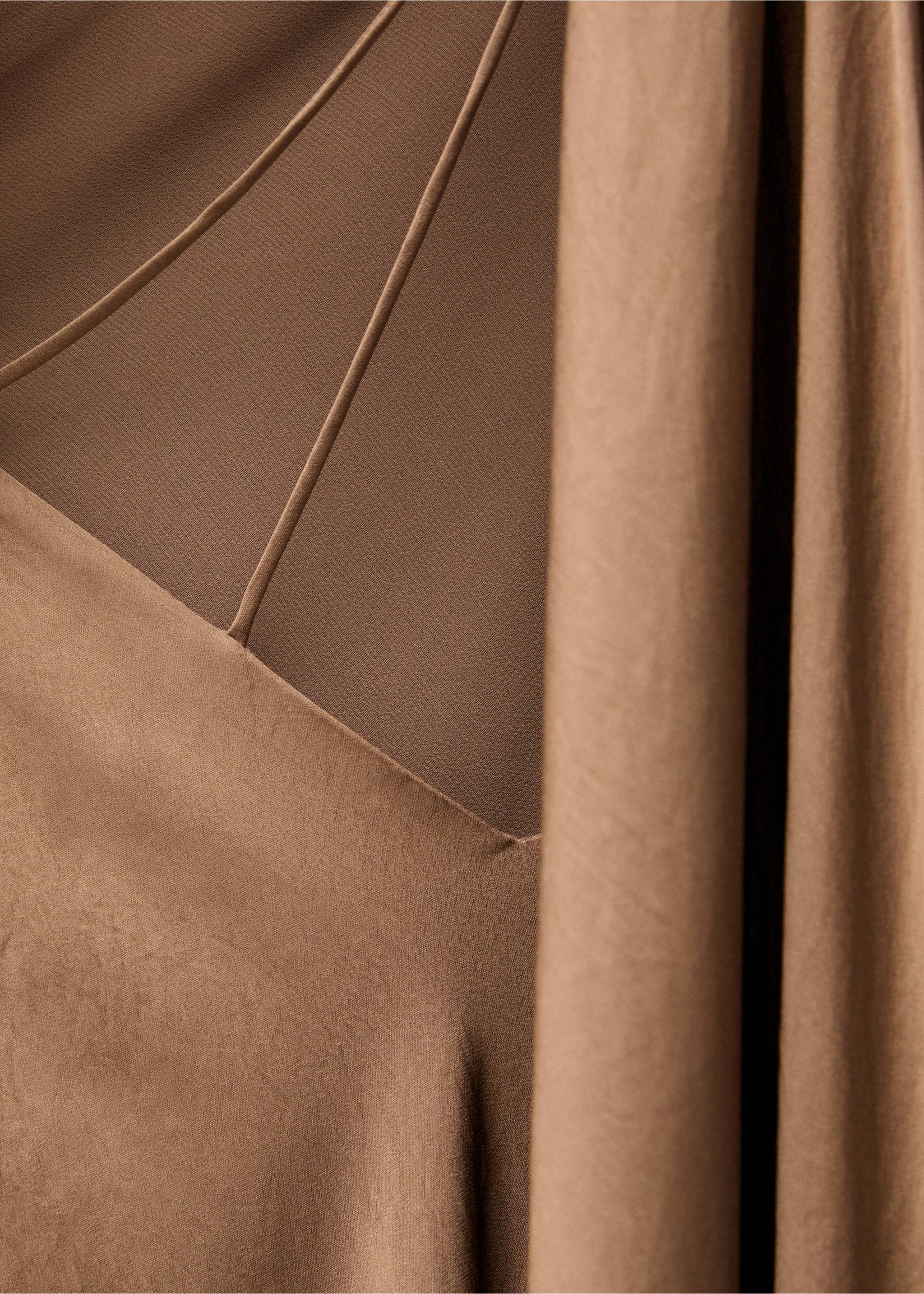 Long asymmetrical cape dress - Details of the article 8, Beige. Ref: 77039074-00.