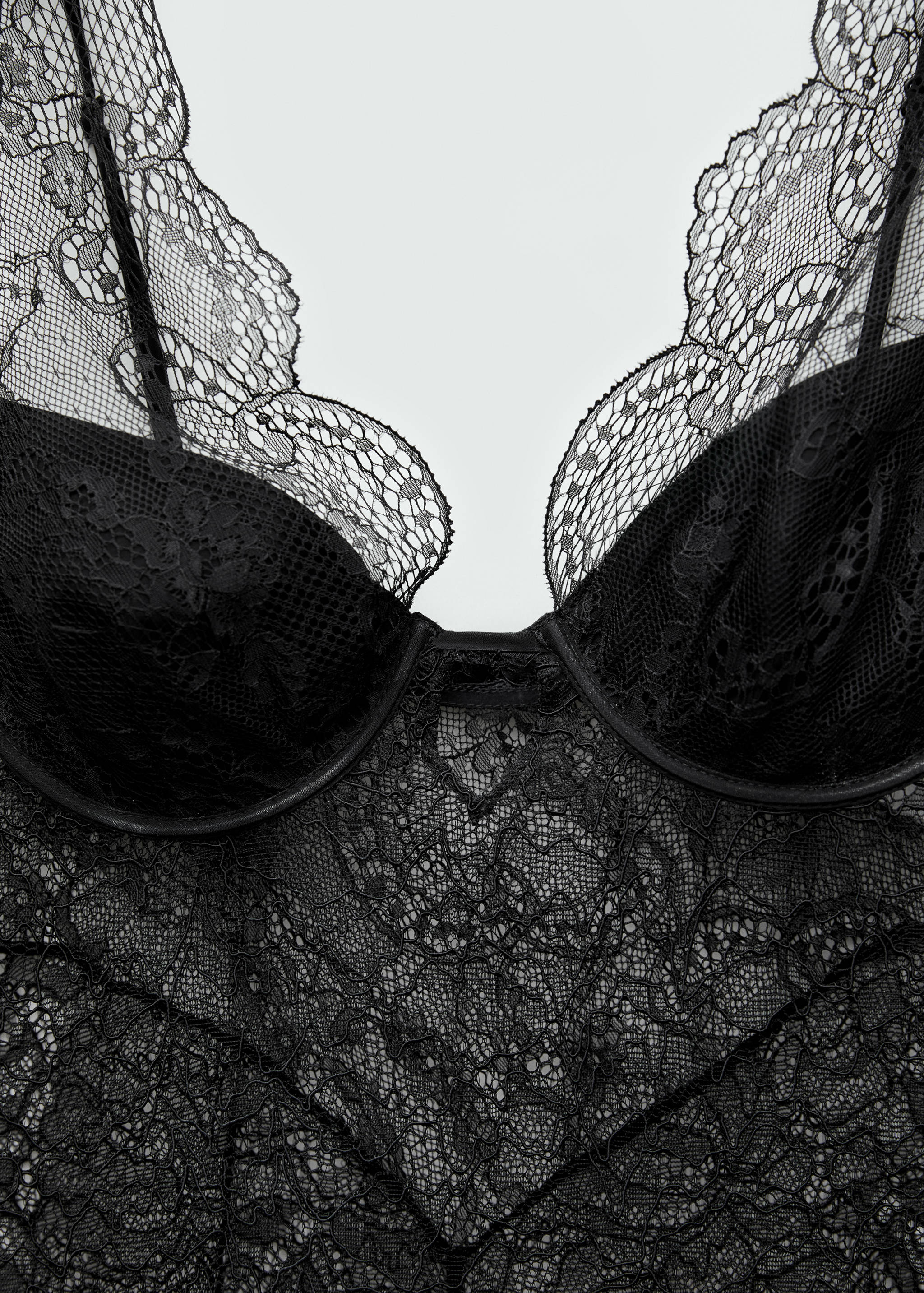 Robe style lingerie guipure - Détail de l'article 8