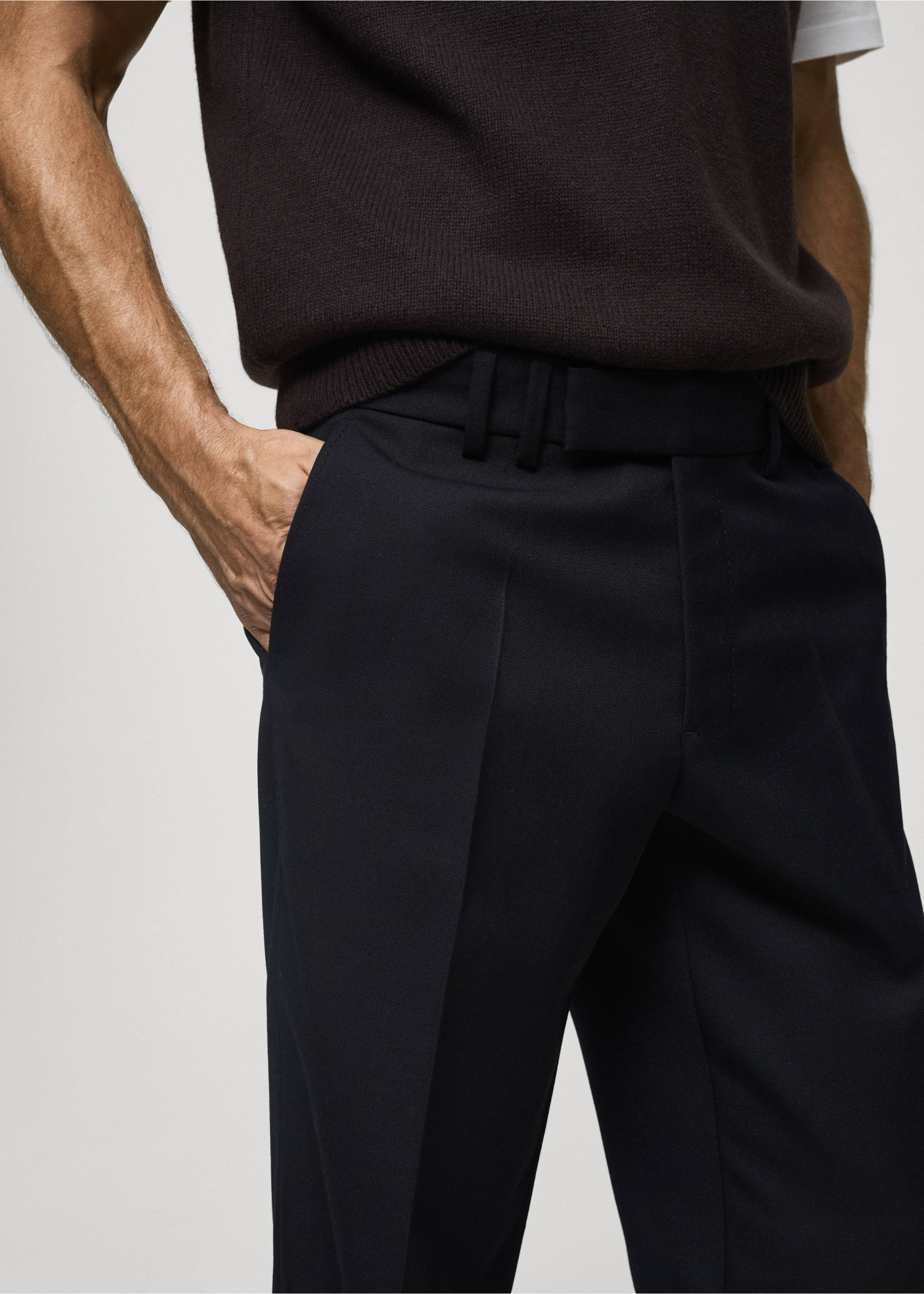 Regular-fit wool trousers - Details of the article 1, Dark Navy. Ref: 77039228-00.