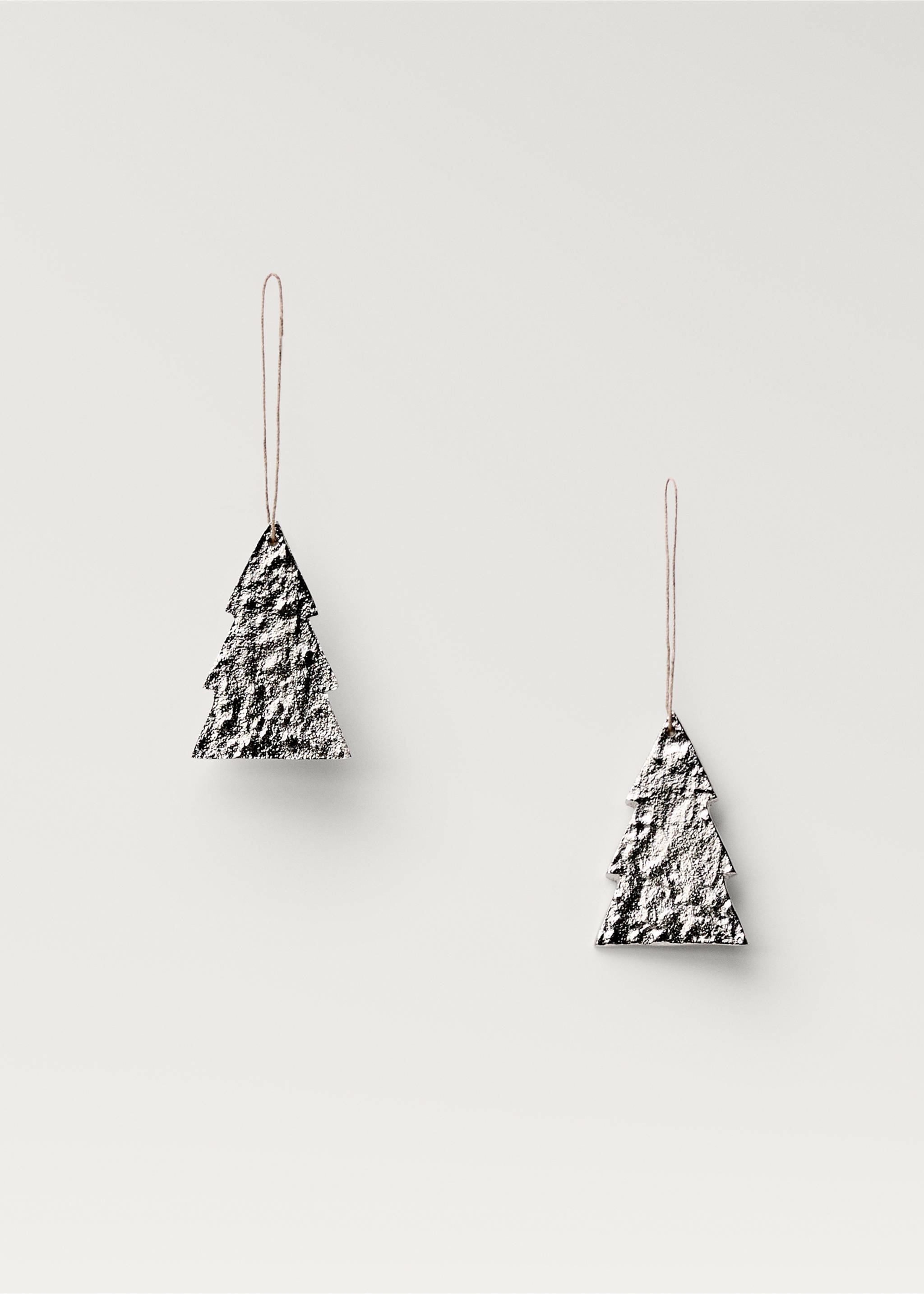 Weihnachtsschmuck mit Tannenzapfen-Design - Artikel ohne Model, Silber. Ref: 77039231-00.