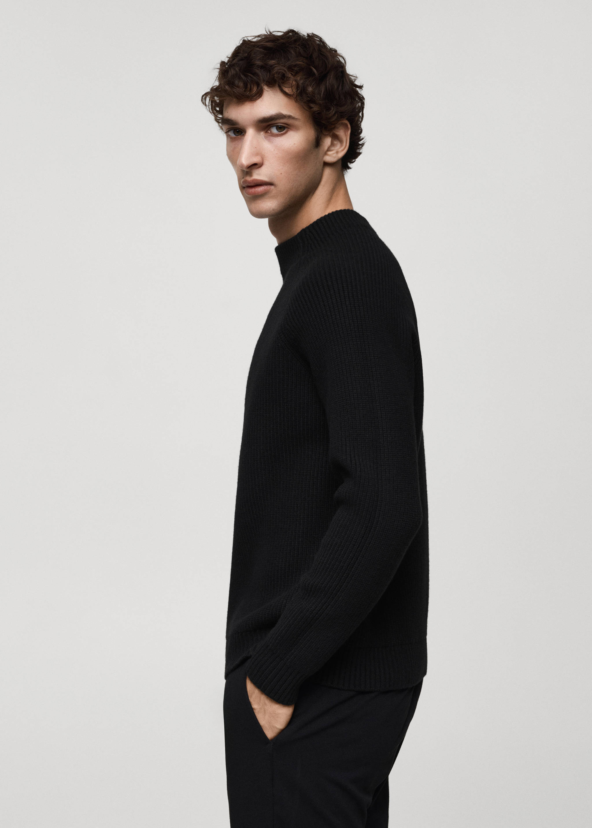 Coolmax® breathable wool-blend sweater - Details of the article 2