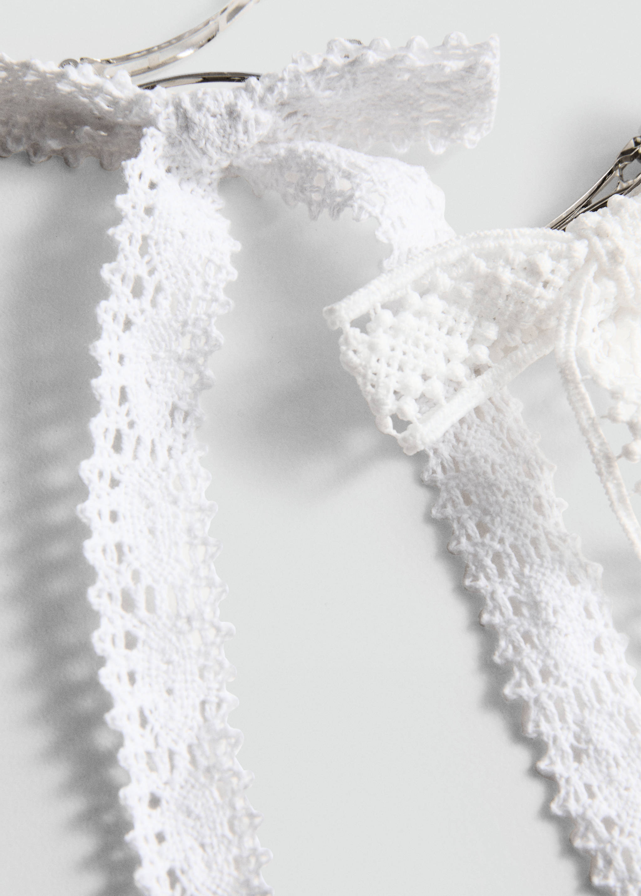 2er-Pack Schleifenspangen im Häkel-Style - Mittlere Ansicht