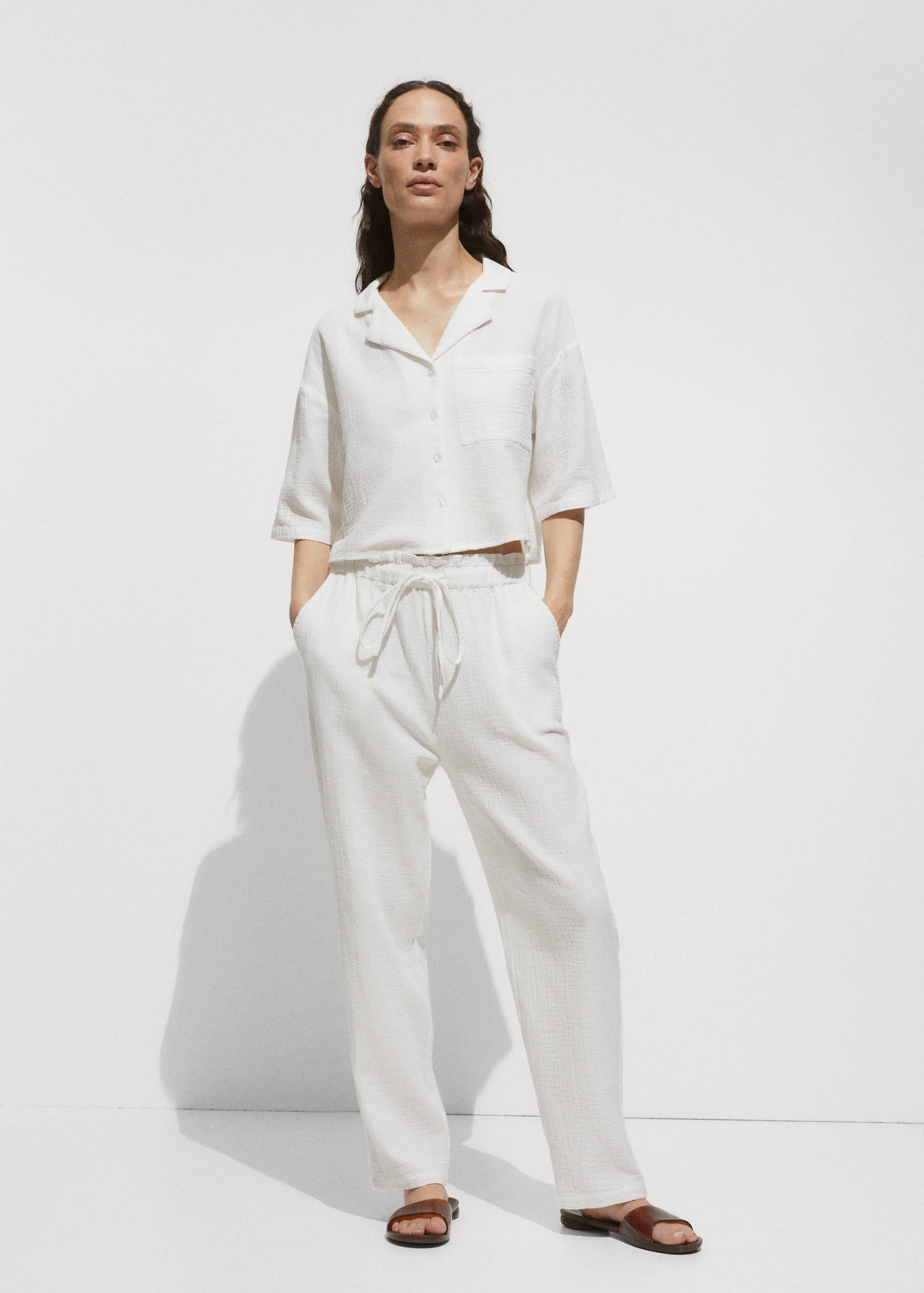 Katoenen blouse met korte mouwen - Overzichtstekening